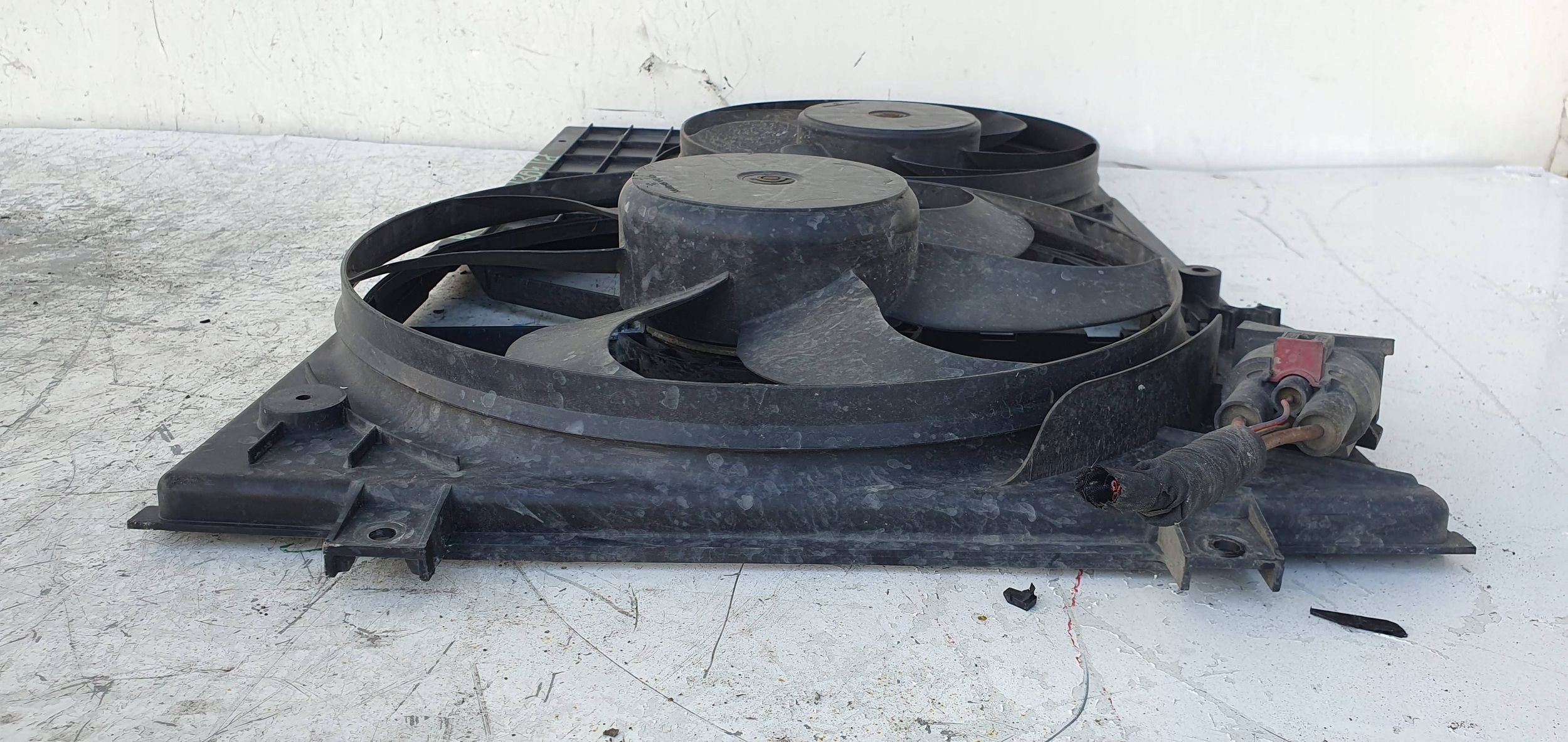 Audi A3 1.8 tfsi 1K0121207 VENTILATOR CHLADICA