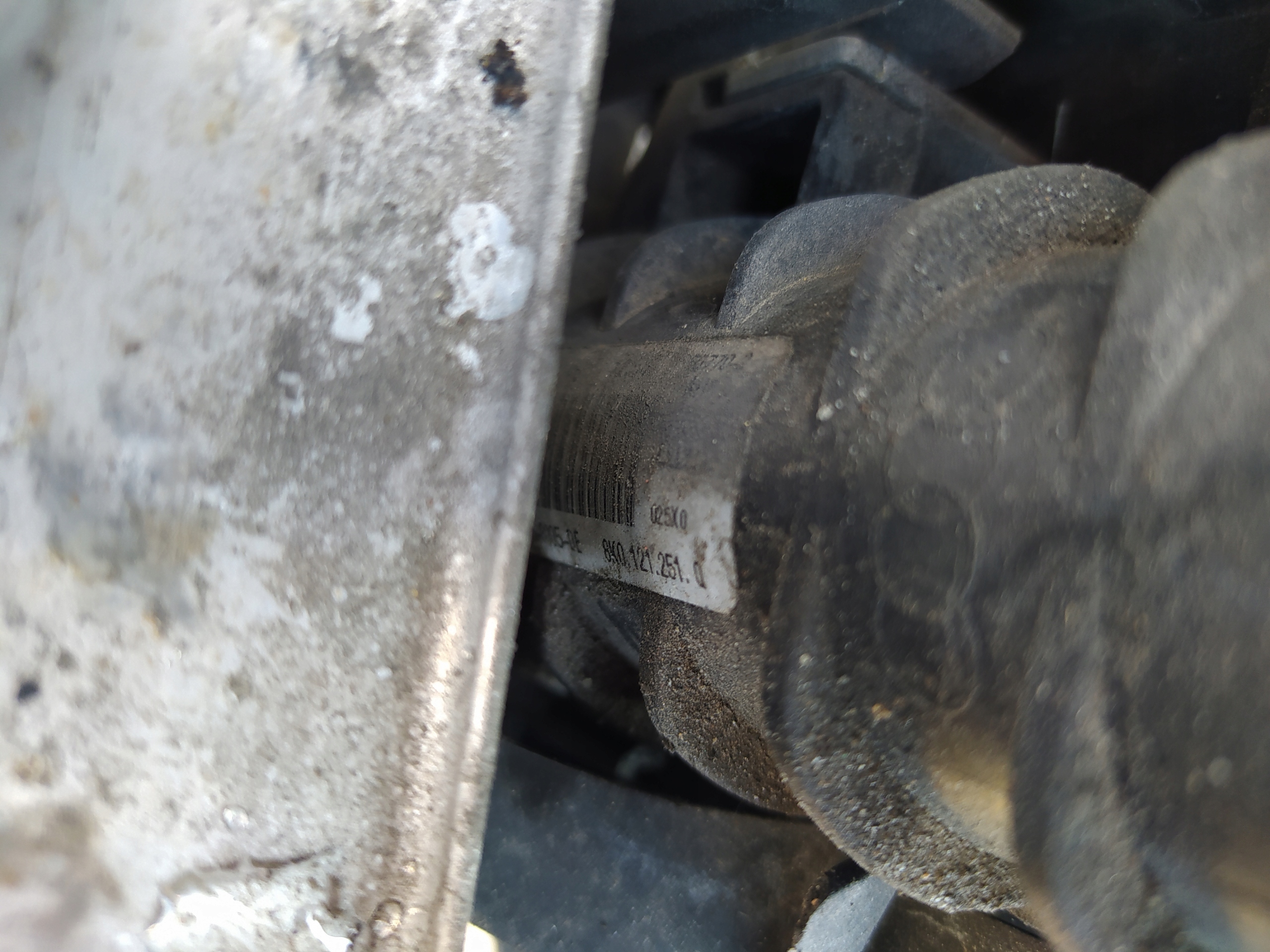 AUDI A4 B8 3.0 TDI AUTOMAT PREDNÉ ČELO 8K0805594G