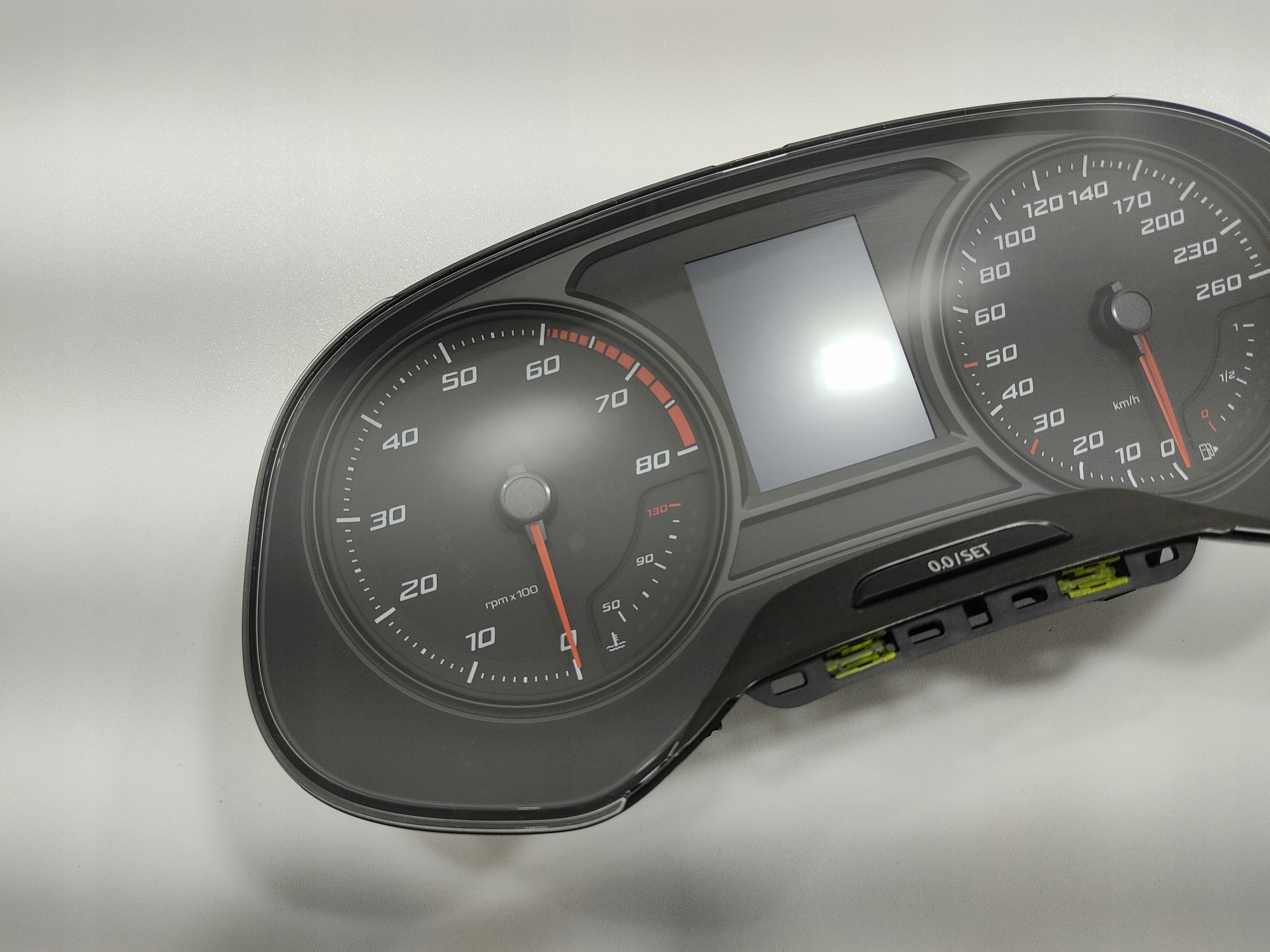 TACHOMETER BUDIKY SEAT LEON III 1.2 TFSI 5F0920700D EUROPA