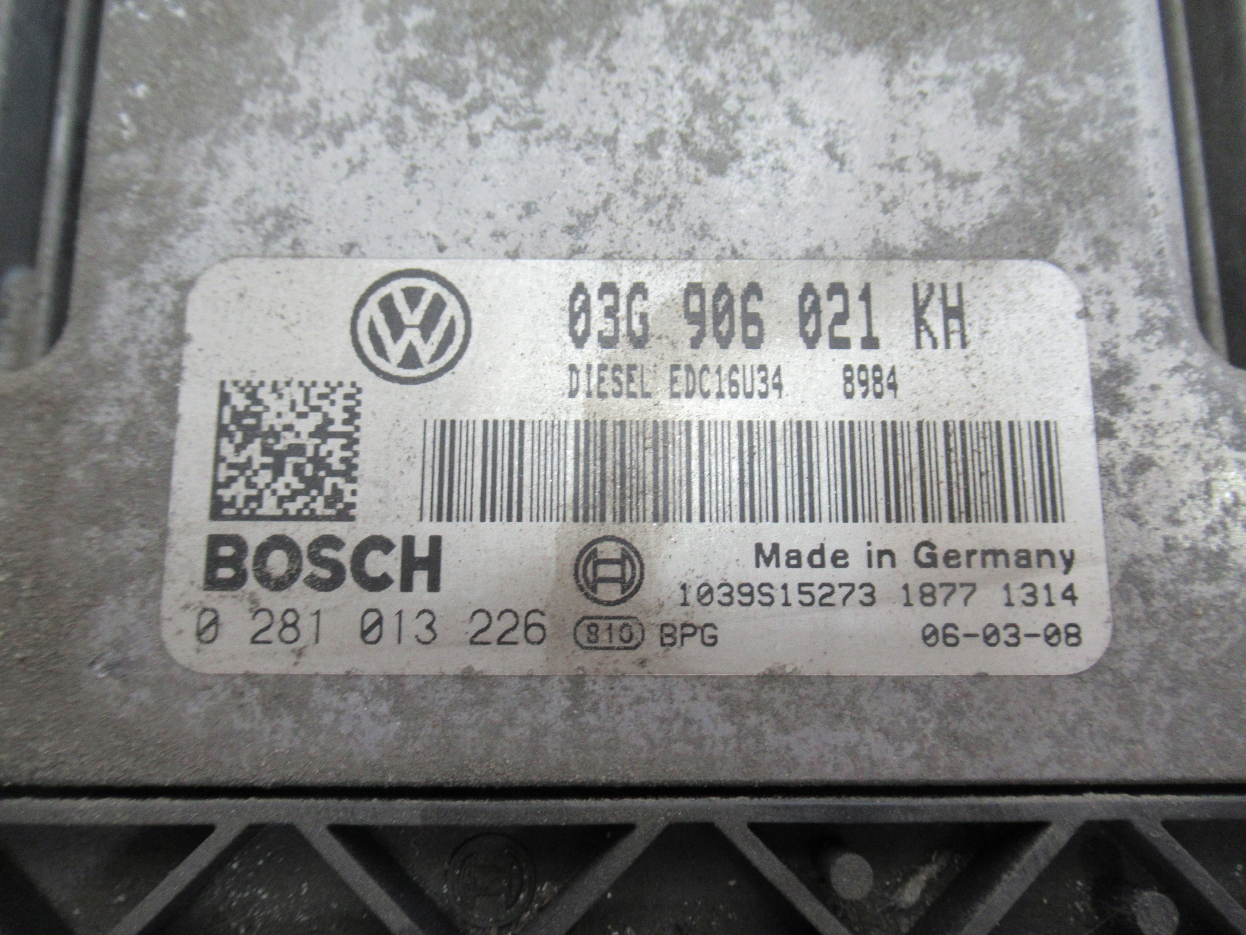 RIADIACA JEDNOTKA 03G906021KH 1.9 TDI VW GOLF V 5