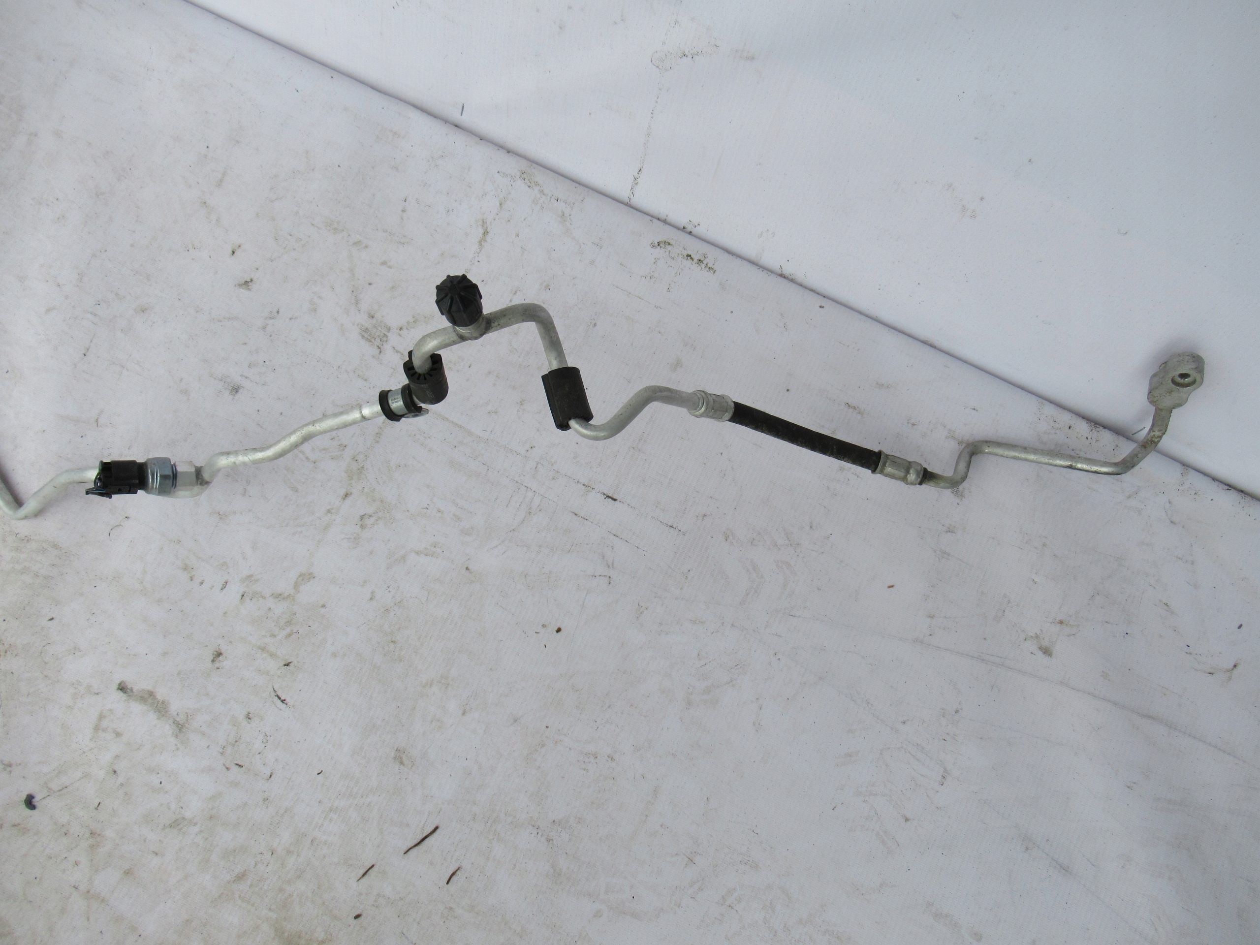 HADICA TRUBKA KLIMATIZACIE 9209724 BMW 2 F45 2.0D