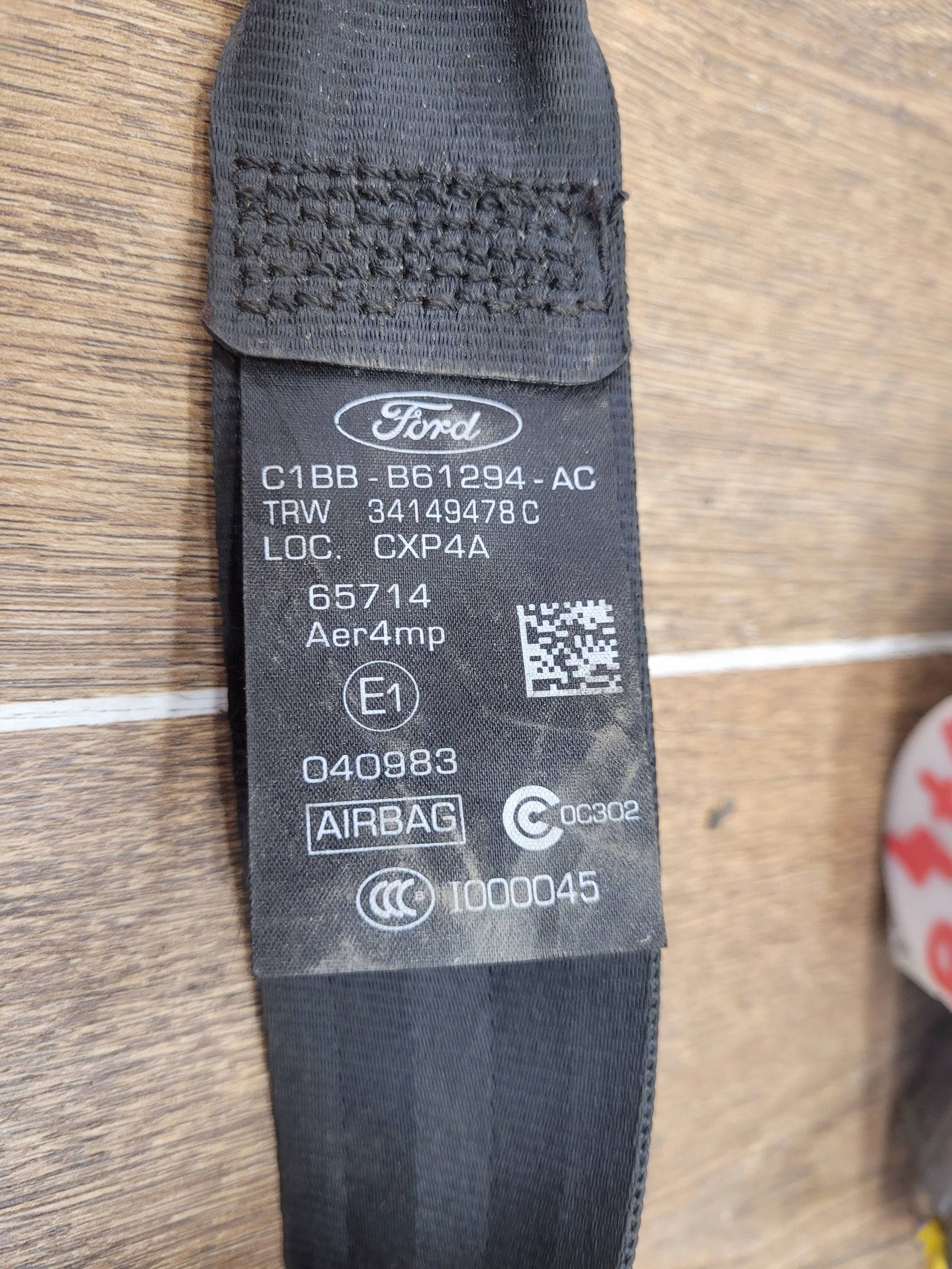 Ford Fiesta mk7 PRAVÝ PREDNÝ BEZPEČNOSTNÝ PÁS PREDNE C1BB-B61294-AC