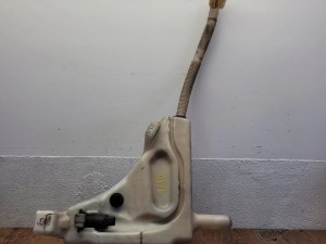 AUDI Q7 4L 4L0955453 NÁDOBKA OSTREKOVAČOV AUDI Q7 4L 4L0955453 NÁDOBKA OSTREKOVAČOV