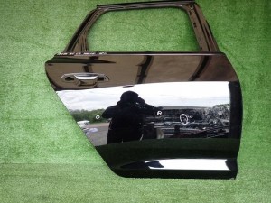 AUDI A6 C8 KOMBI 18- PRAVE ZADNE DVERE AUDI A6 C8 KOMBI 18- PRAVE ZADNE DVERE