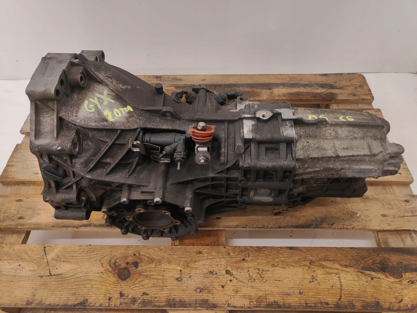 Audi a6 c6 a4 b7 2.0tdi GYX PREVODOVKA MANUALNA