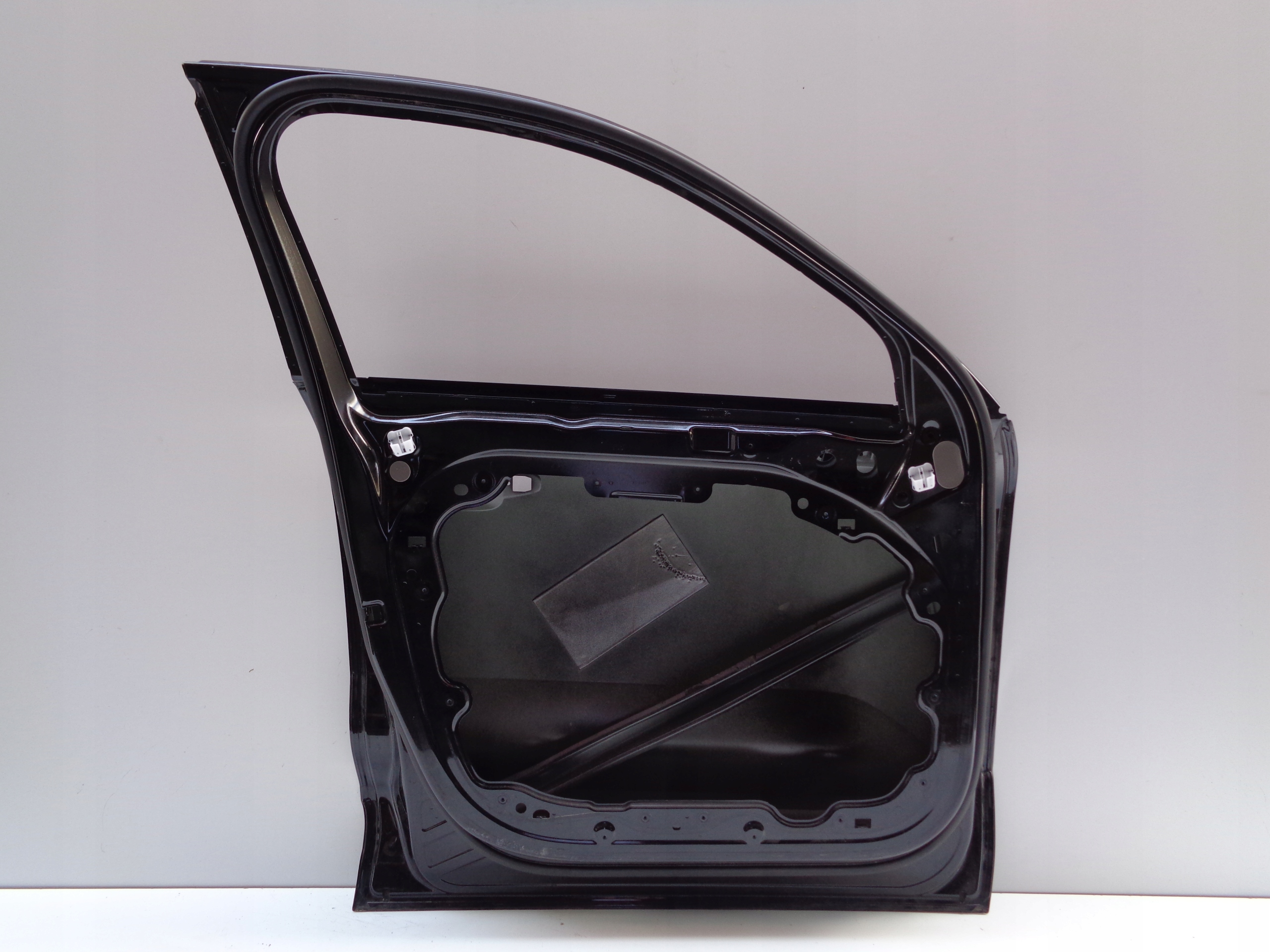 LAVE PREDNE DVERE VOLVO XC40 18- NR 46328