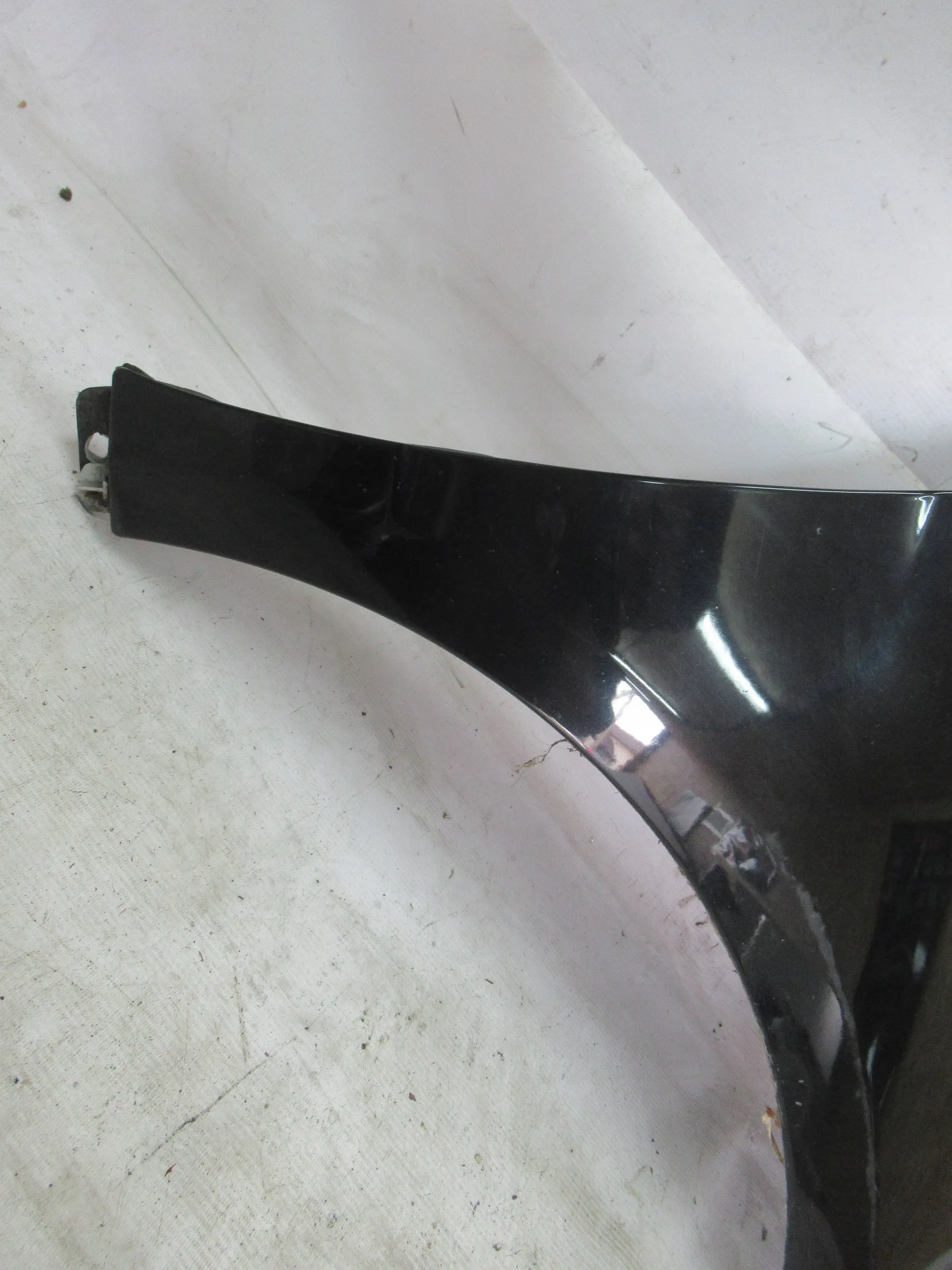 BLATNIK PREDNÝ PRAVY MERCEDES A KLASA W169