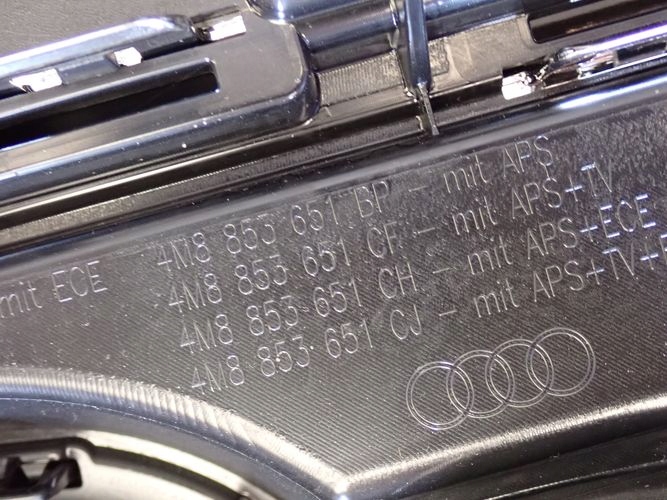 AUDI SQ8 Q8 S-LINE 23- MRIEZKA LISTA 4M8853651BP CF CH CJ