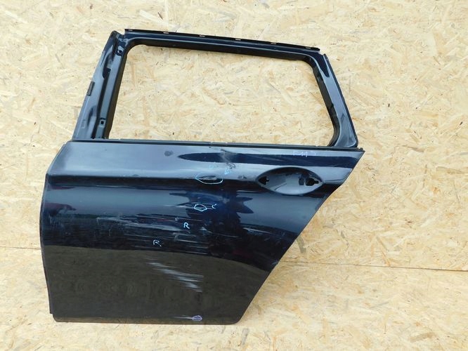 BMW F11 KOMBI LAVE ZADNE DVERE