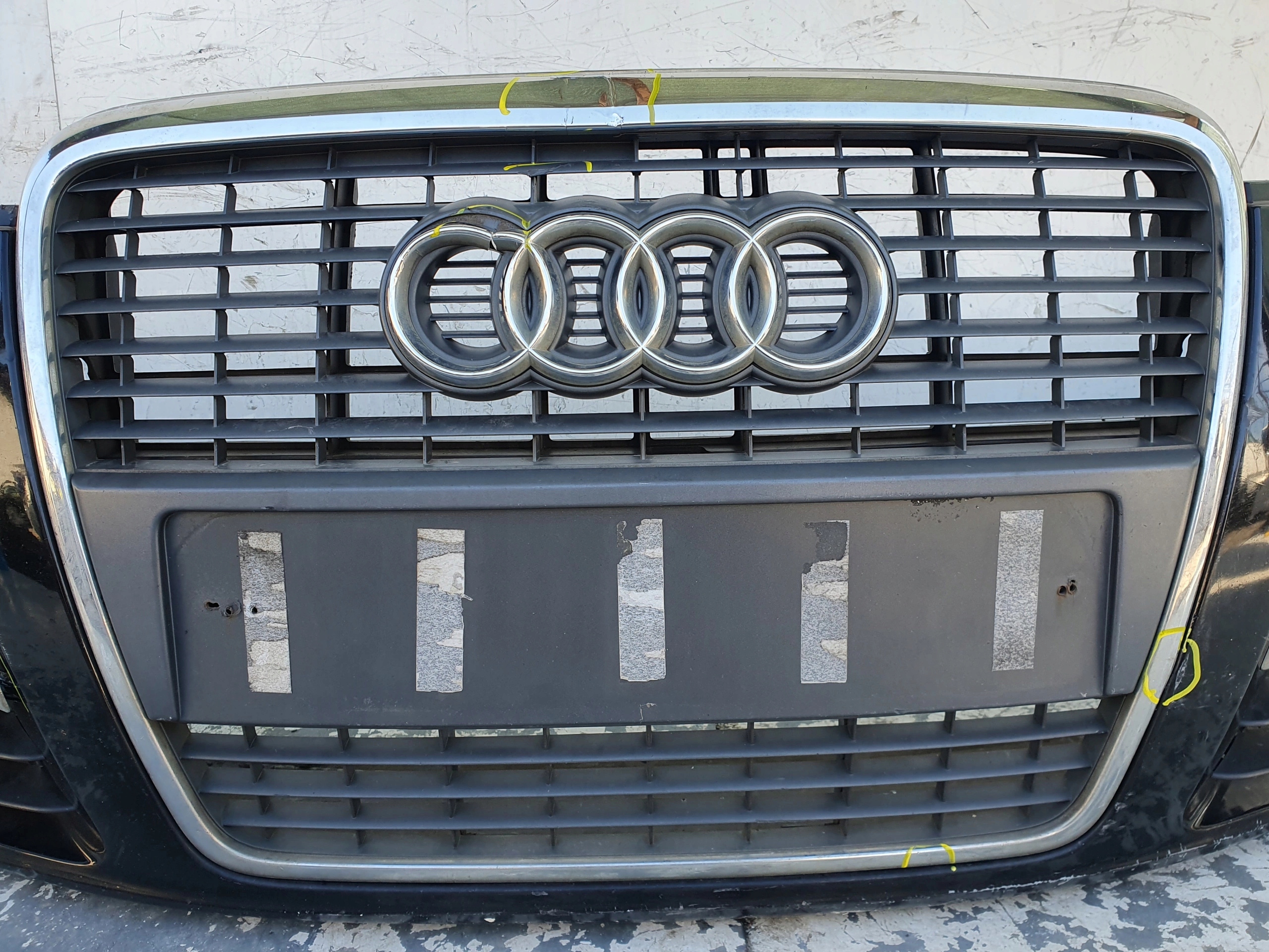 AUDI A6 C6 PREDNÝ NÁRAZNÍK
