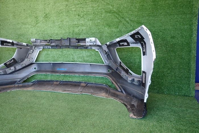 MITSUBISHI ECLIPSE CROSS 17- PREDNÝ NÁRAZNÍK