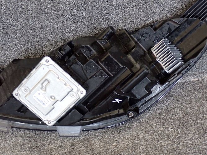 FORD FIESTA MK8 VIII FULL LED 17- PRAVE PREDNE SVETLO