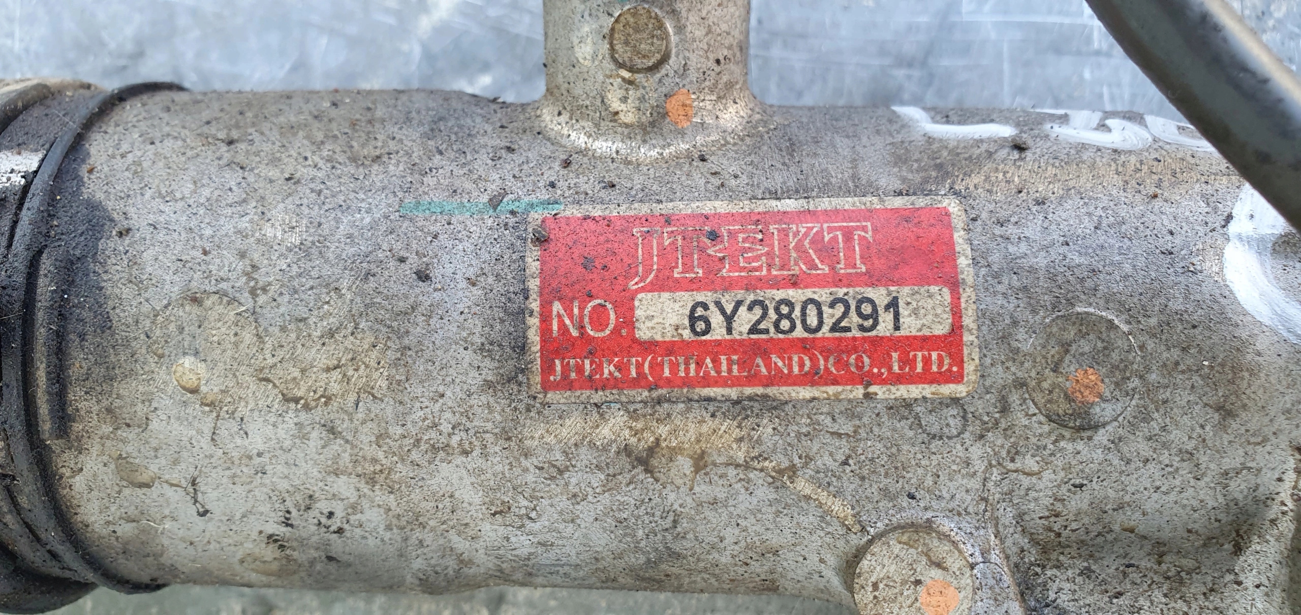 MITSHUBISHI L200 016- RIADENIE 6Y280291