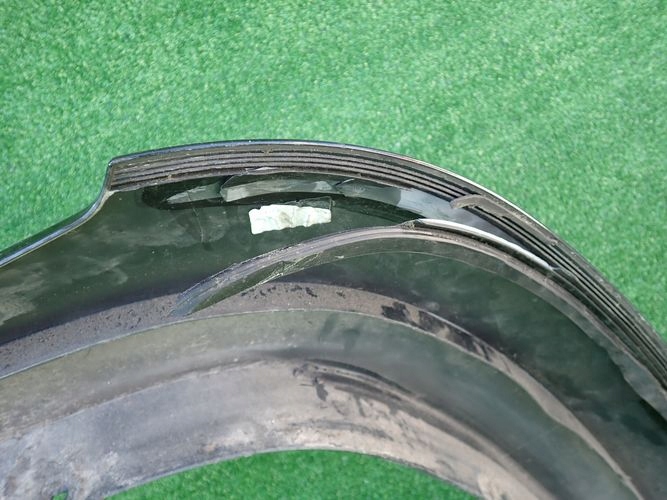 VW AMAROK LIFT 16- LIŠTA ĽAVÉHO ZADNÉHO BLATNÍKA