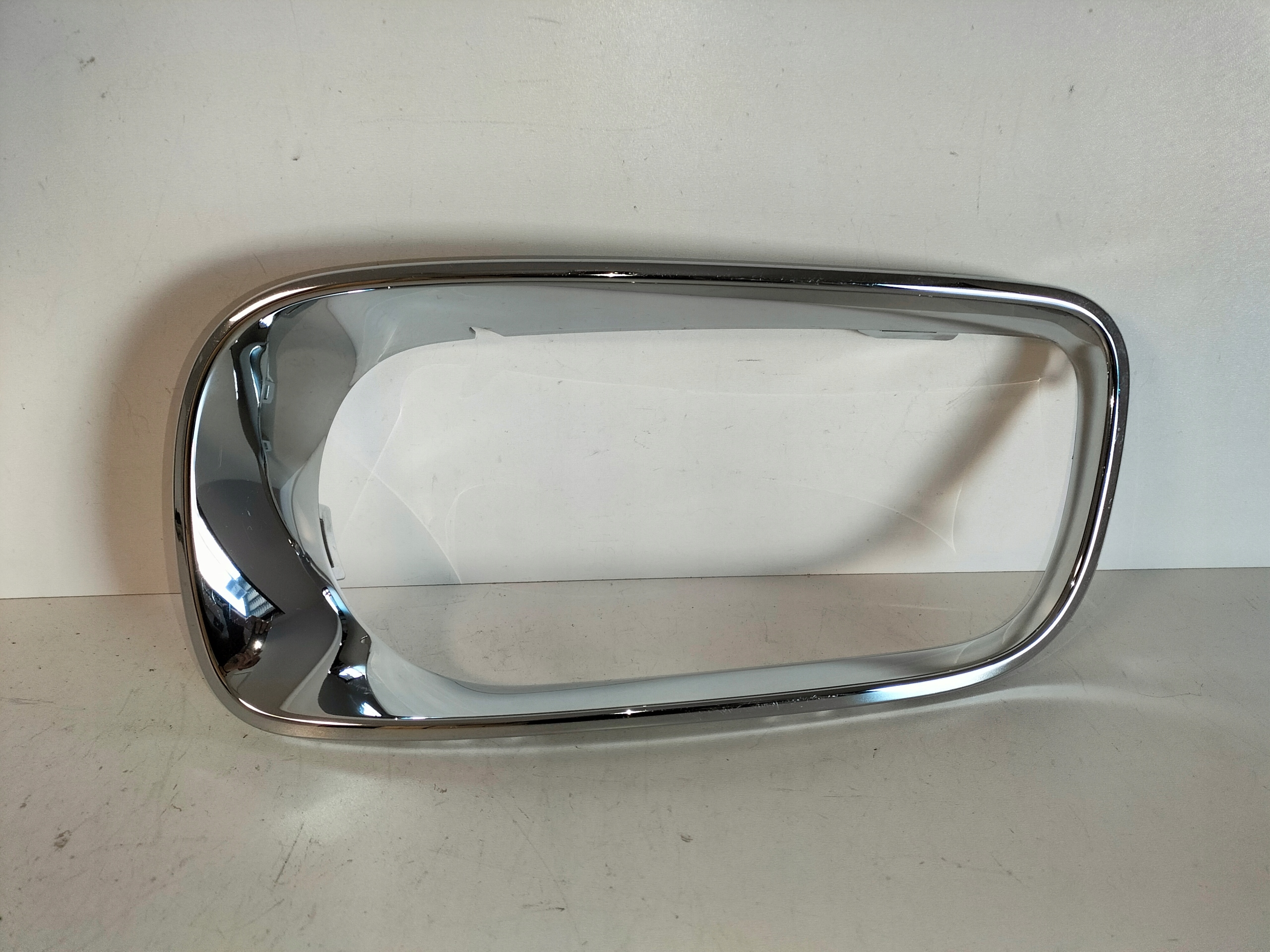 RAMIK CHRÓMOVÁ LIŠTA LIŠTA PREDNÉHO NÁRAZNÍKA LAVA MINI COUNTRYMAN S F60 17-