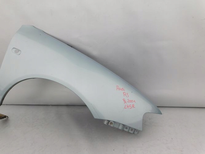 AUDI A3 LIFT 00-03 PRAVY PREDNY BLATNIK