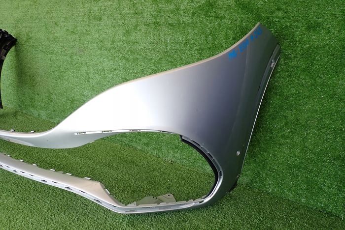 MERCEDES EQA W243 243 AMG 21- PREDNÝ NÁRAZNÍK