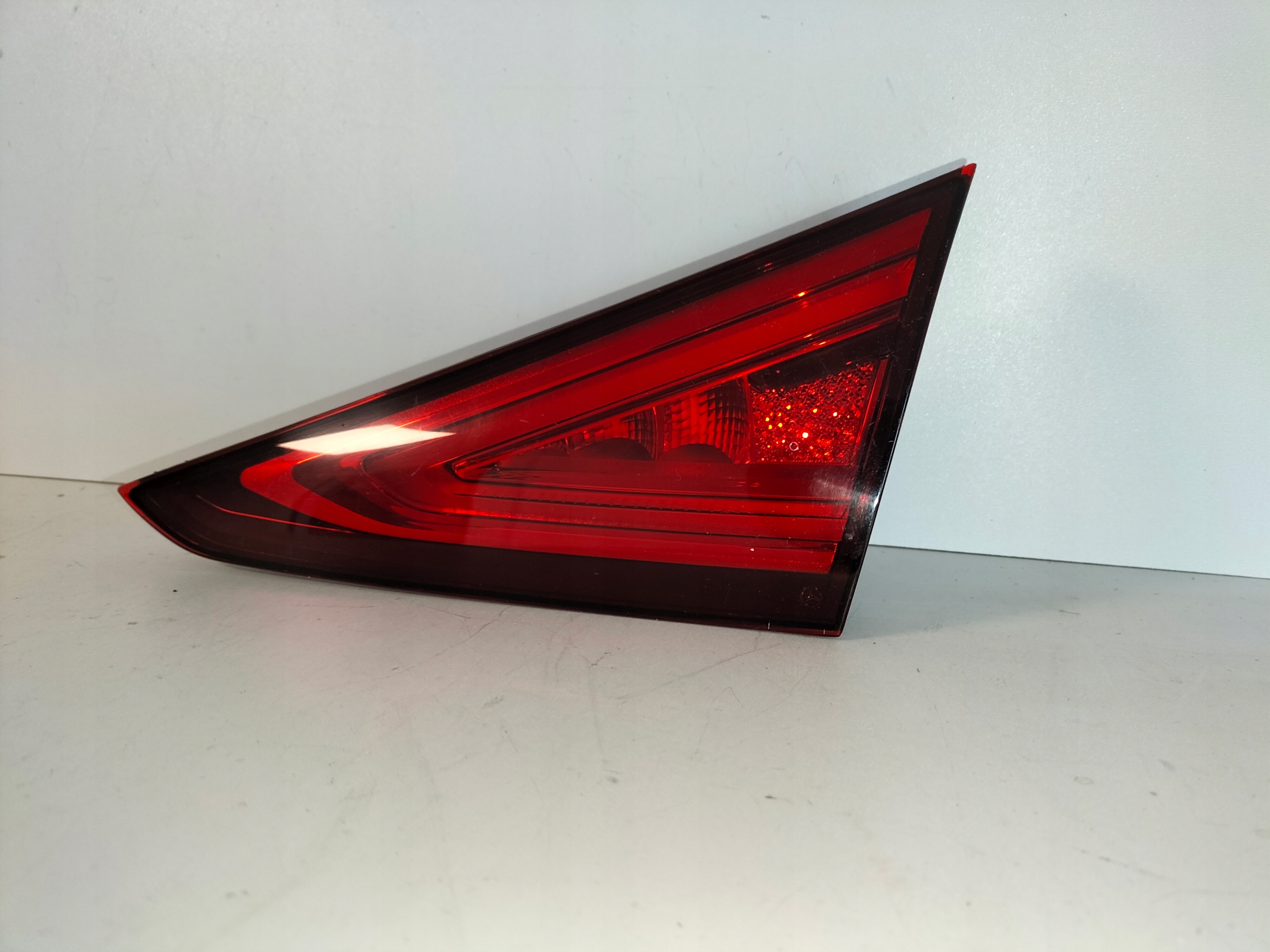 PRAVE ZADNE SVETLO MERCEDES CLS W257 18- LED