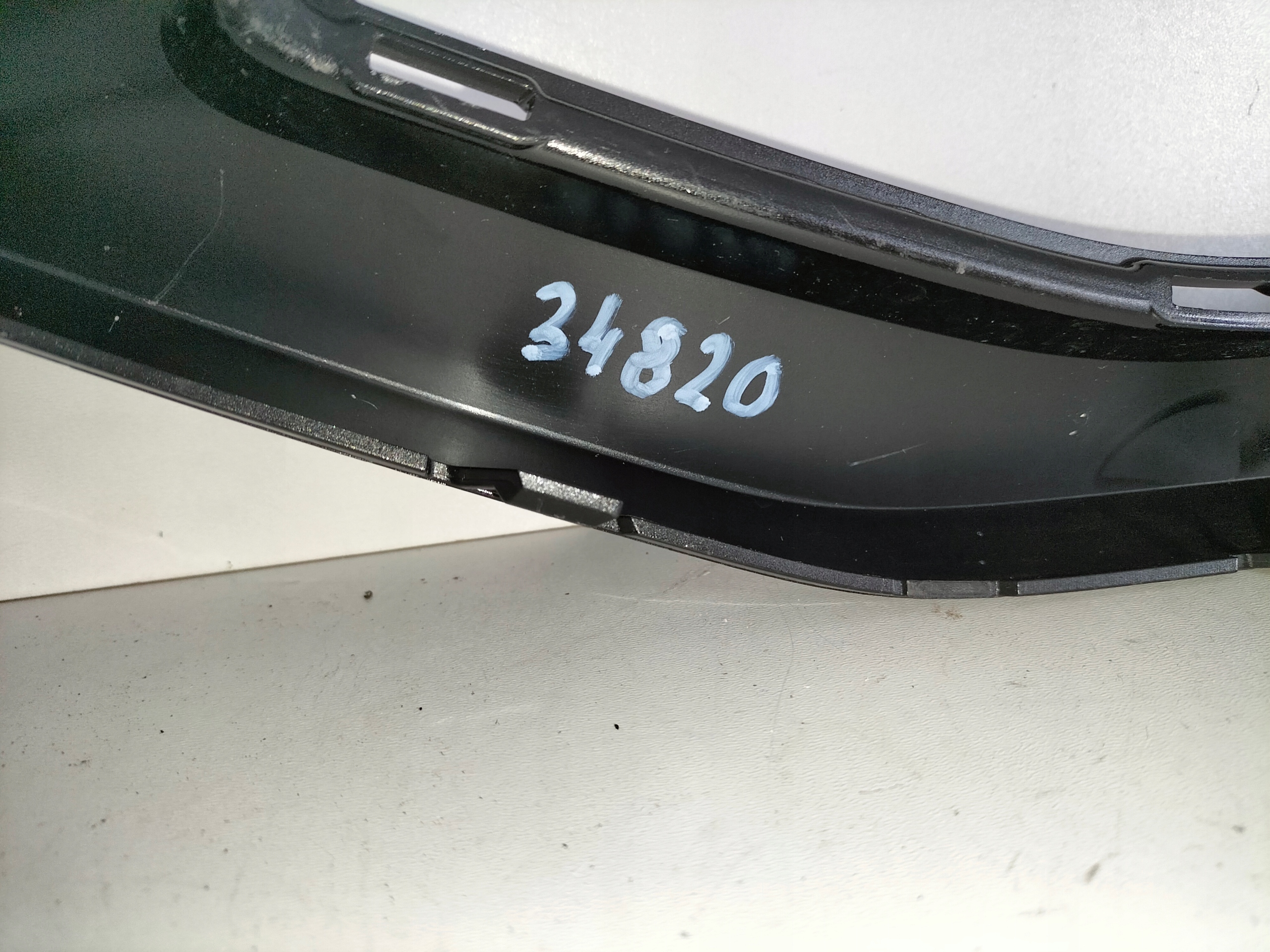 LIŠTA MRIEŽKA PREDNÉHO NÁRAZNÍKA PRAVA AUDI Q2 LIFT 21-