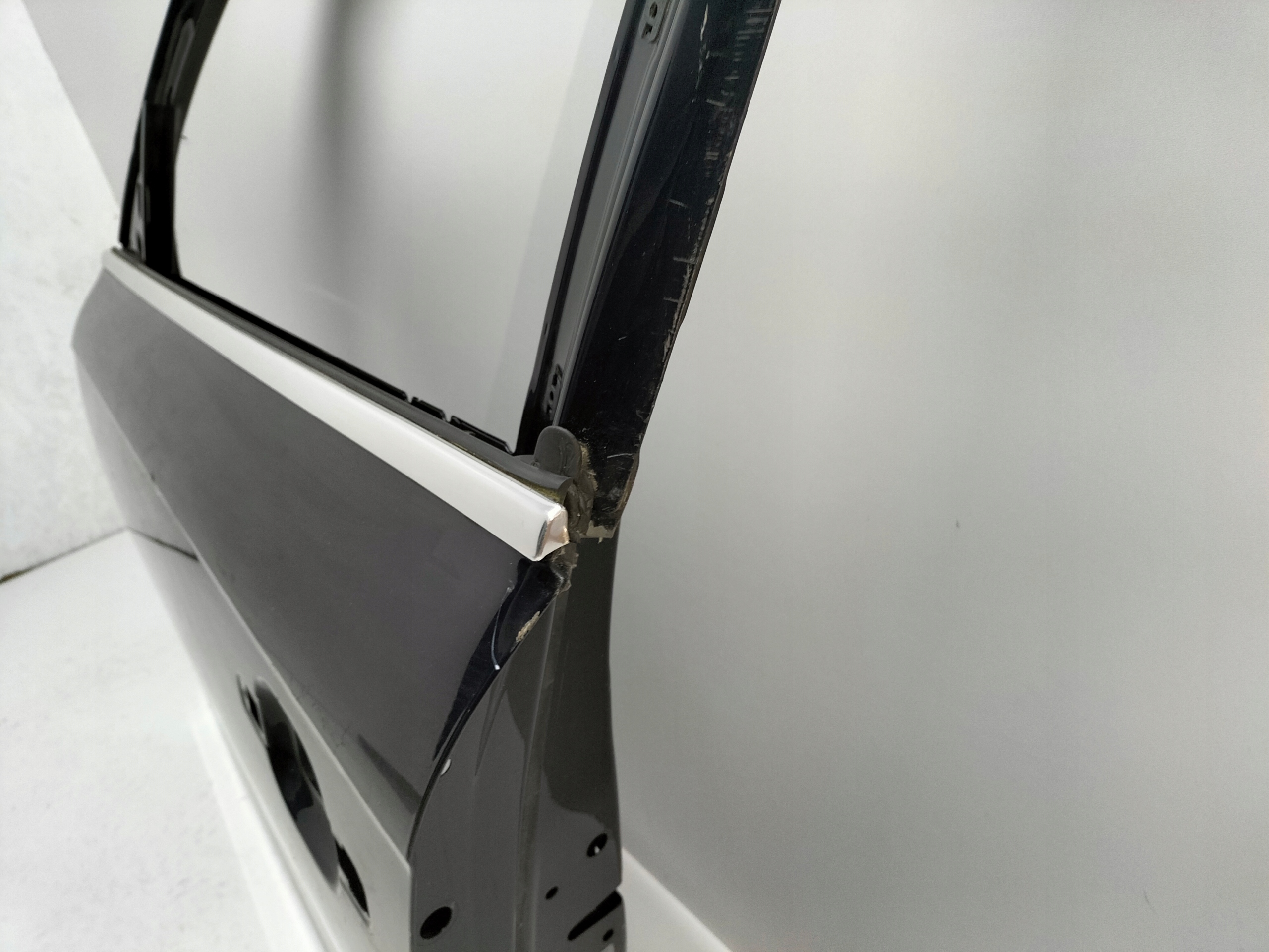 LAVE PREDNE DVERE AUDI A4 B8 07-