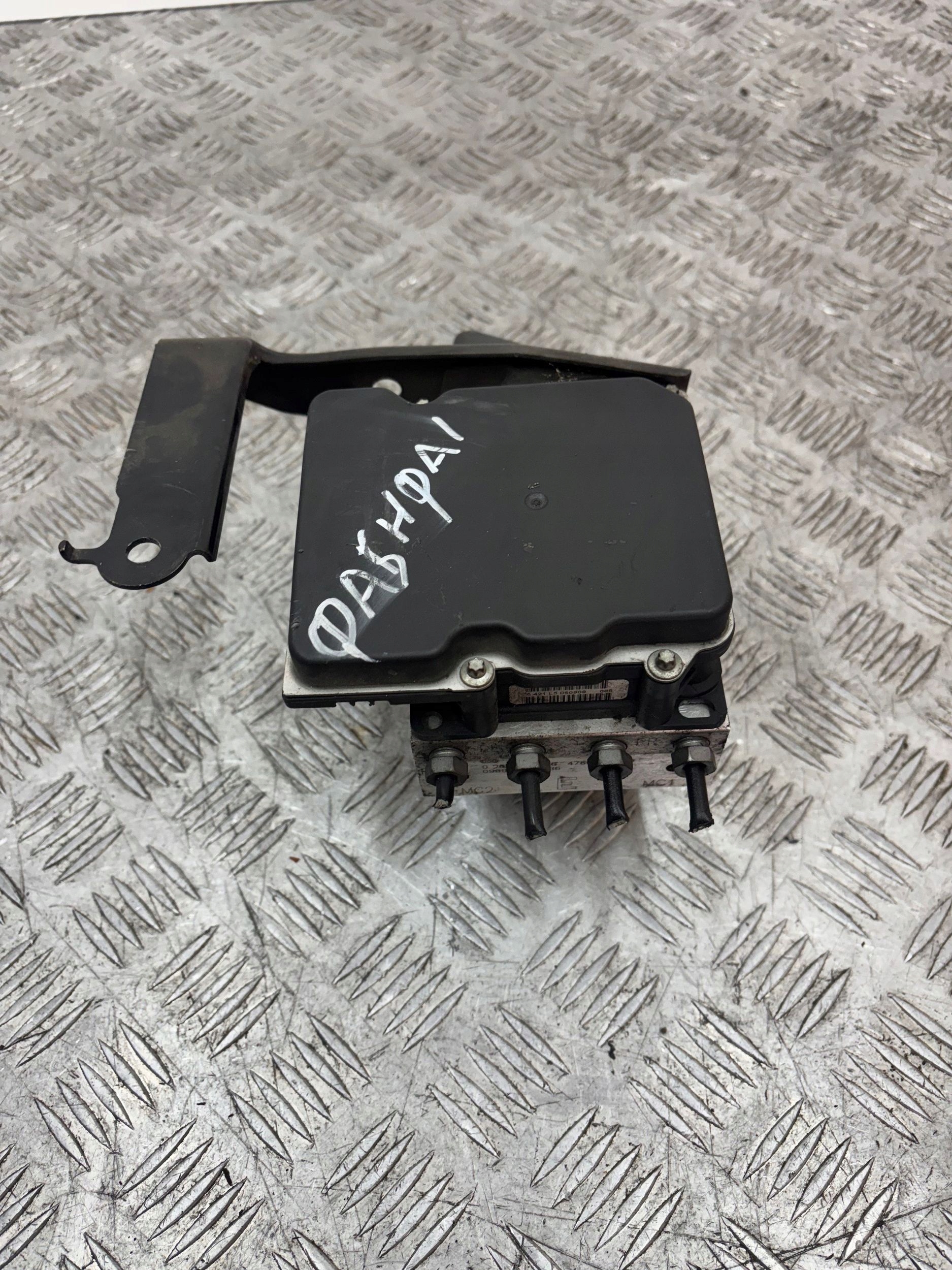 KOCKA ABS NISSAN QASHQAI J10 0265230686