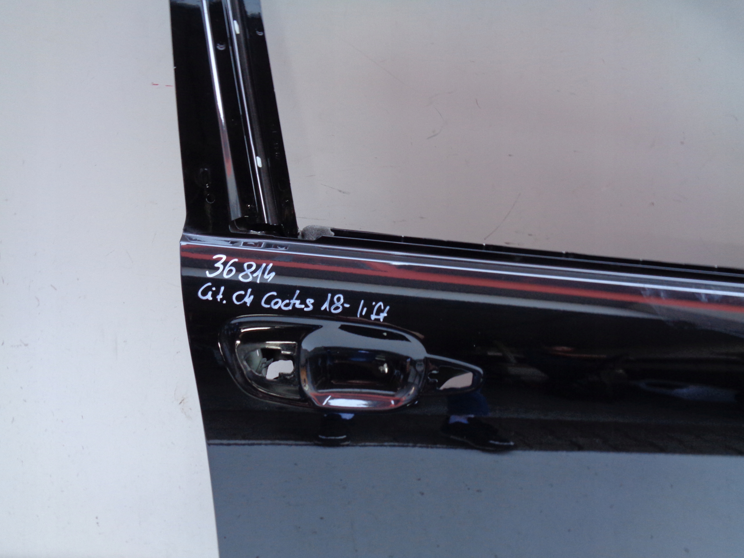 PRAVE PREDNE DVERE CITROEN C4 CACTUS 18- LIFT