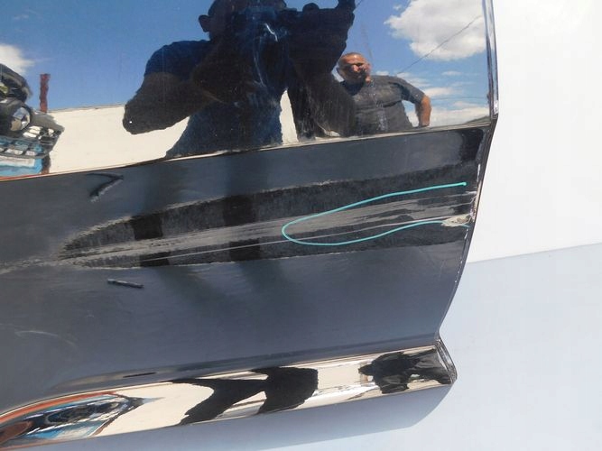 JEEP GRAND CHEROKEE WK2 10- PRAVE ZADNE DVERE