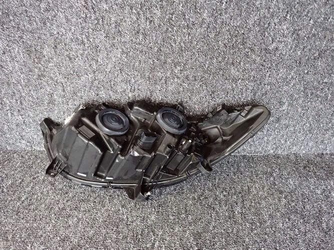 FORD MONDEO MK5 V 14- PRAVE PREDNE SVETLO ES73-13W029-ED