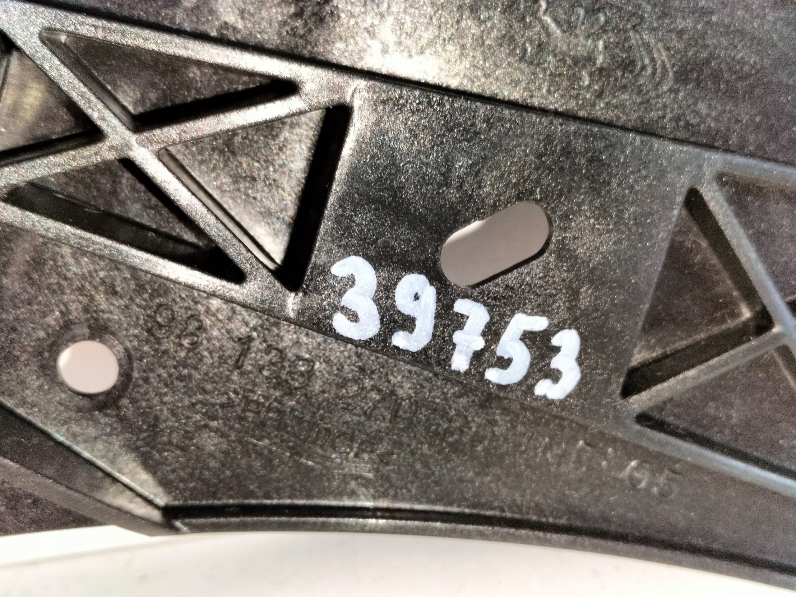 DVEROVY REPRODUKTOR PRAVÝ OPEL GRANDLAND X 17- PEUGEOT 3008 II 16- 5008 II