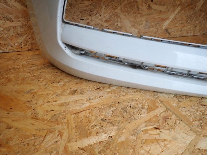 VW TOURAN 15- PREDNÝ NÁRAZNÍK BEZ SPRYSK