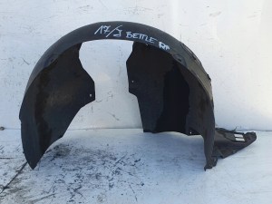 VW BEETLE 011- PRAVY PREDNÝ PODBLATNIK 5C5805912 VW BEETLE 011- PRAVY PREDNÝ PODBLATNIK 5C5805912