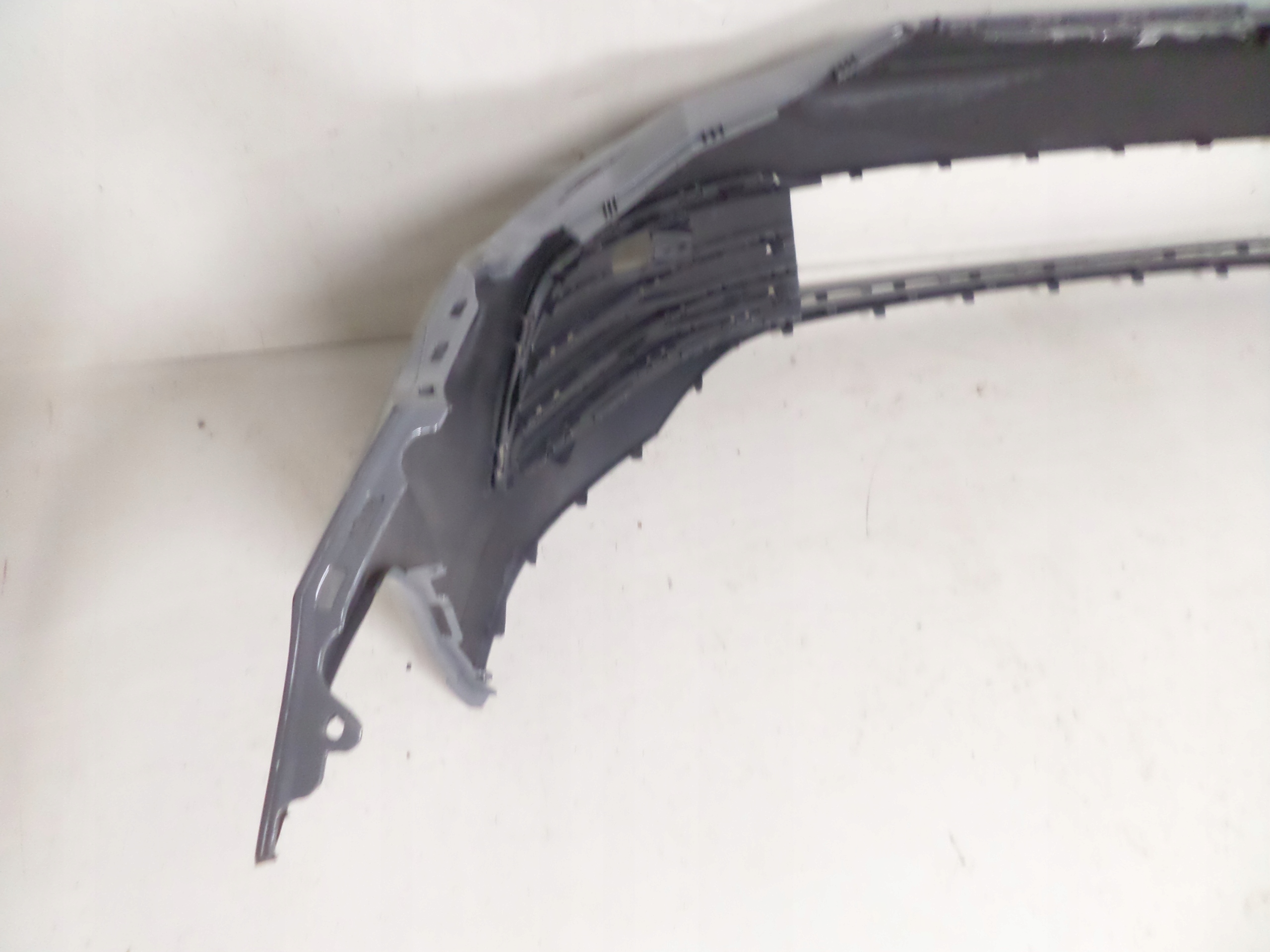 PREDNÝ NÁRAZNÍK VW GOLF VIII 8 19-