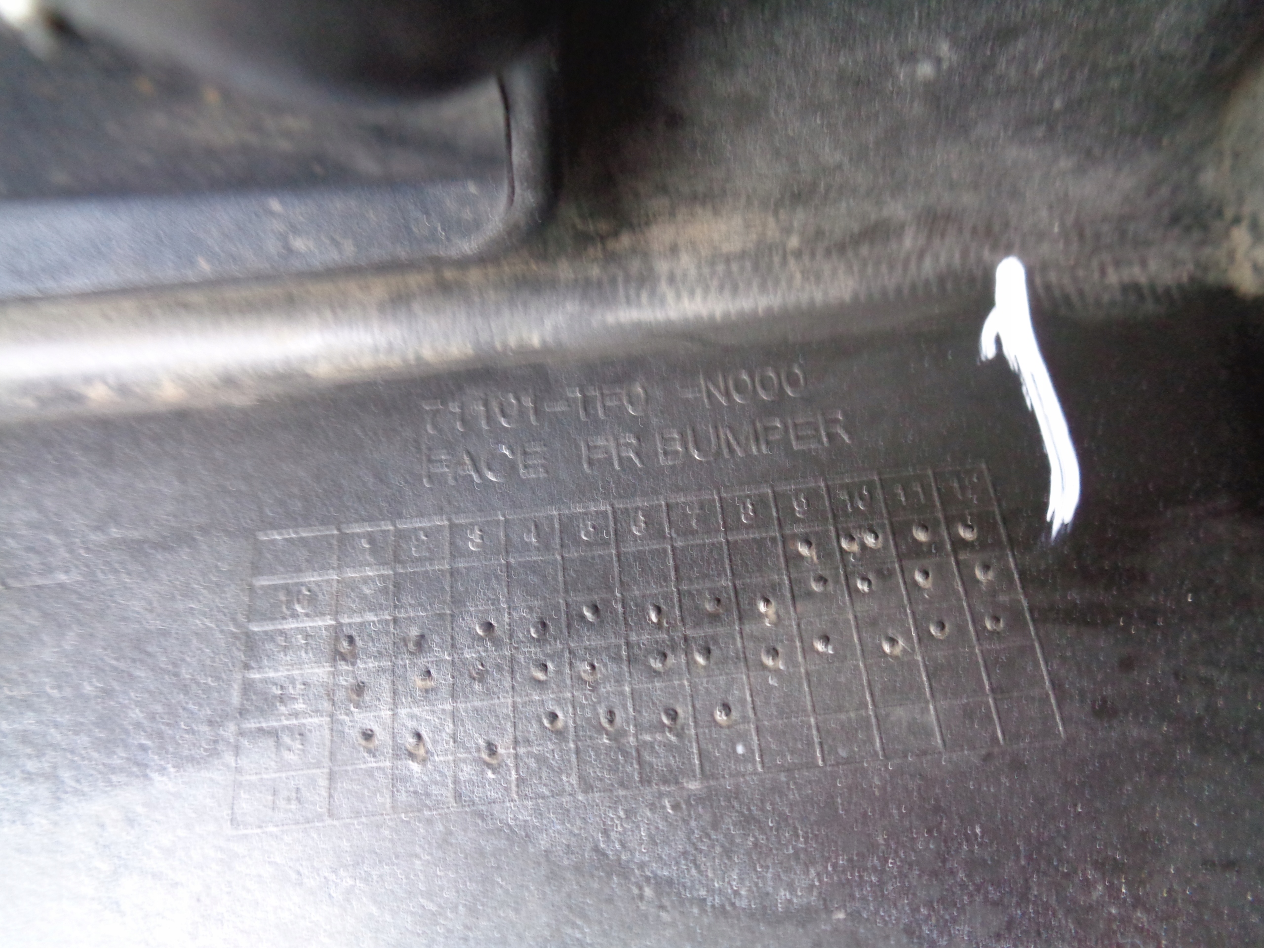 PREDNÝ NÁRAZNÍK HONDA JAZZ 11- LIFT SPORT NR 37250