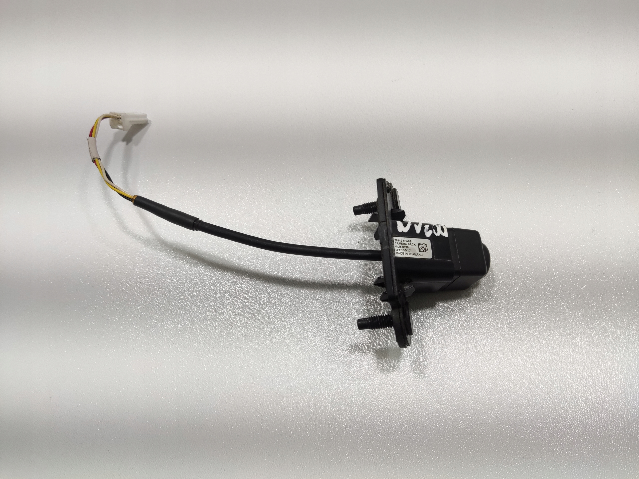CÚVACIA KAMERA ZADNEJ KAPOTY NISSAN E-NV200 284424FA0B 2014-2021
