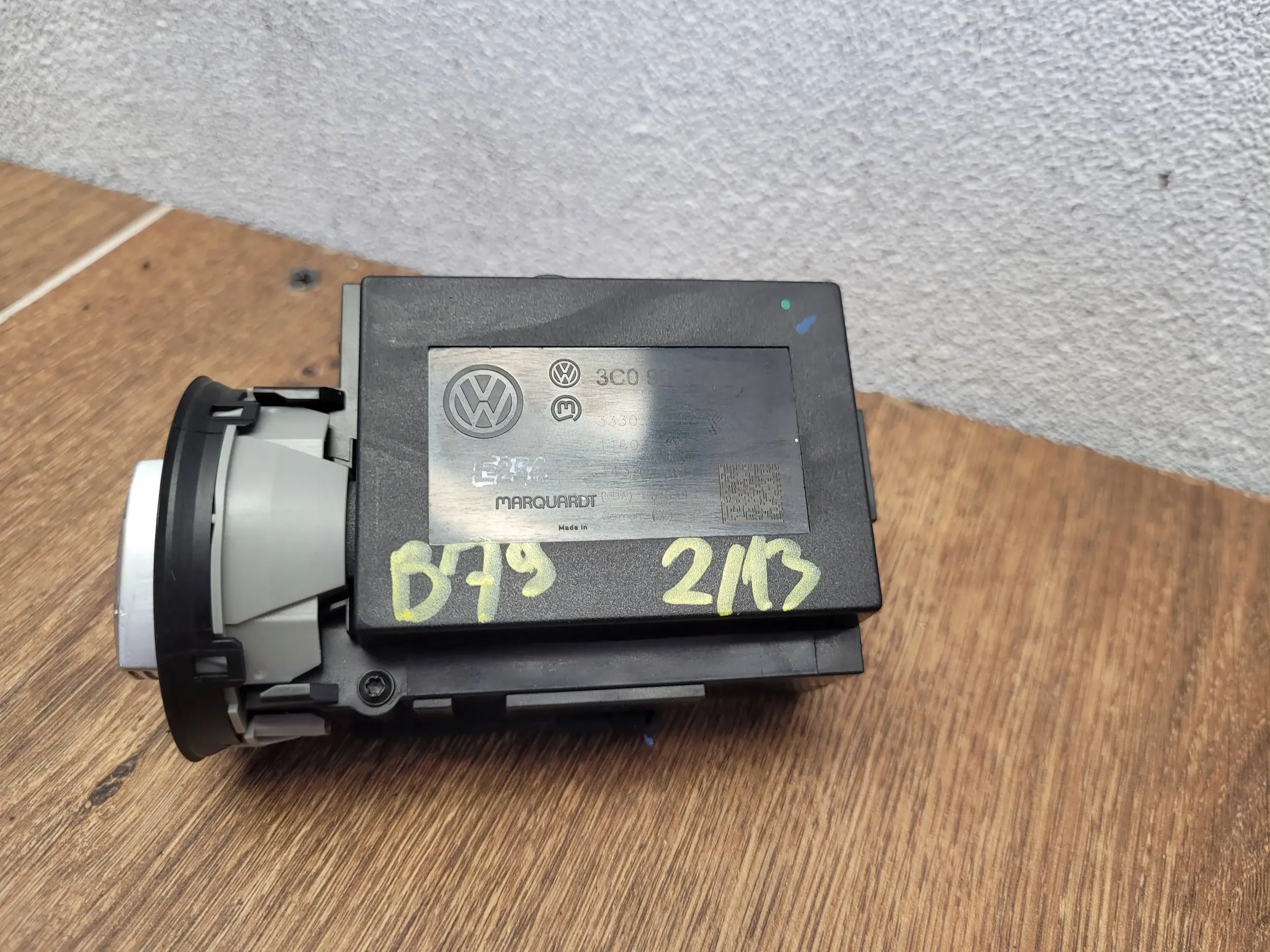 Volkswagen PASSAT CC 3C0905843AE SPINACIA SKRINKA + KLUCIK