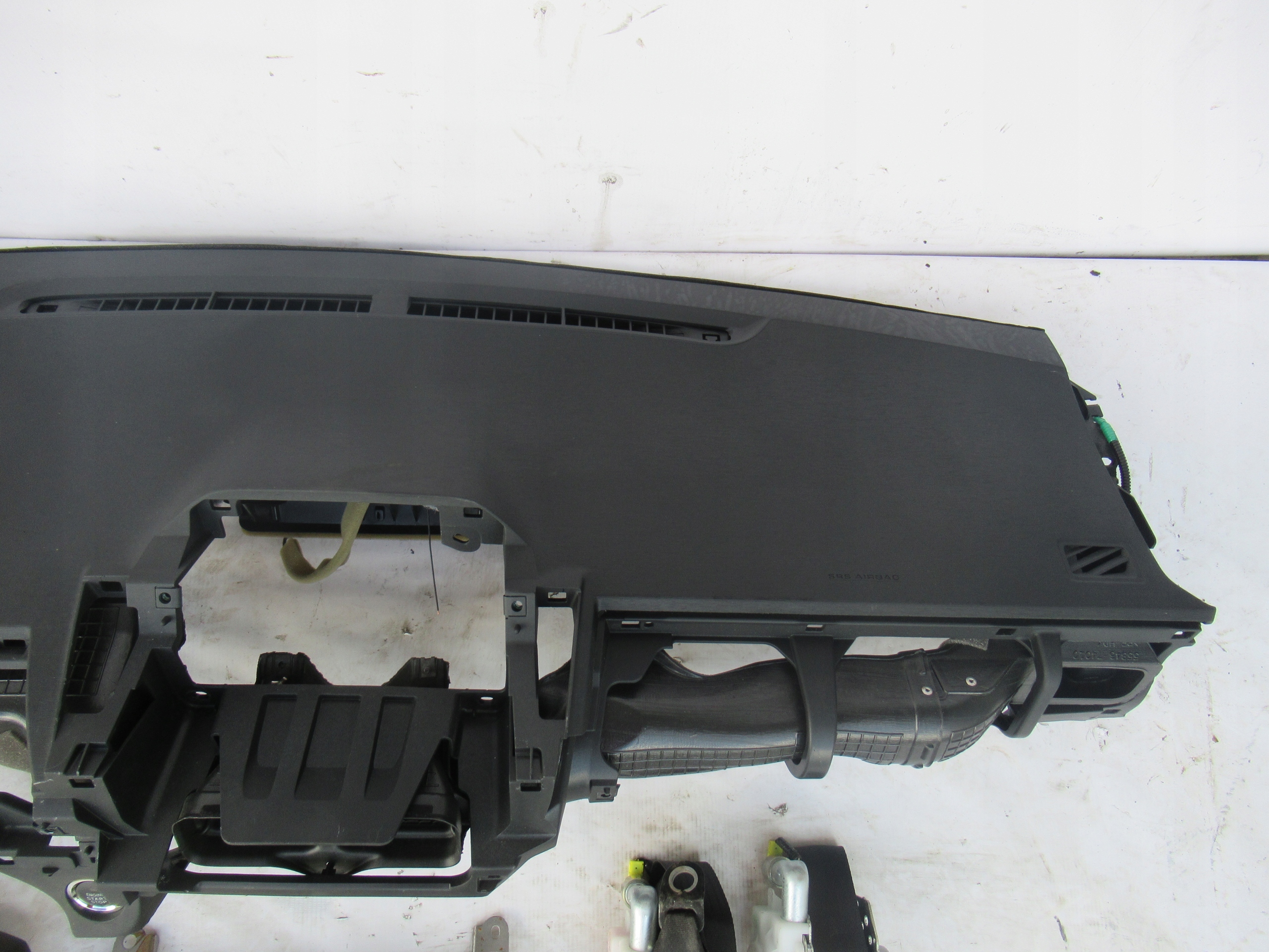 DOSKA AIRBAG PÁSY TOYOTA IQ