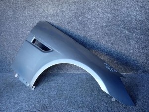 MERCEDES W172 172 SLK PRAVY PREDNY BLATNIK PO KRUPOCH MERCEDES W172 172 SLK PRAVY PREDNY BLATNIK PO KRUPOCH