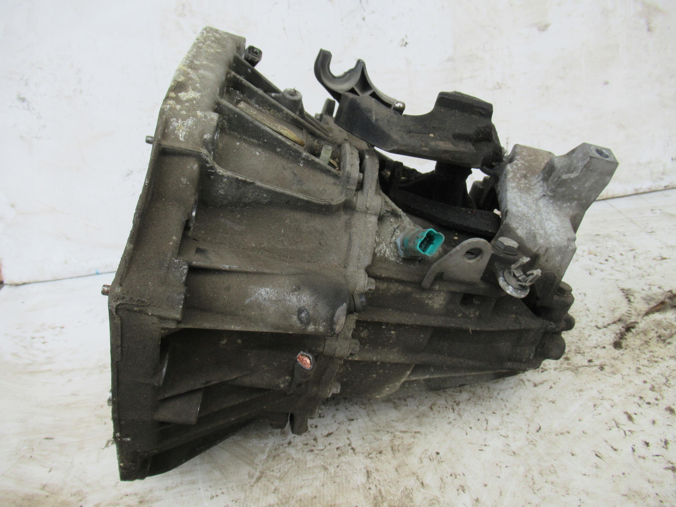 PREVODOVKA TL4A027 RENAULT SCENIC III 1.5 DCI