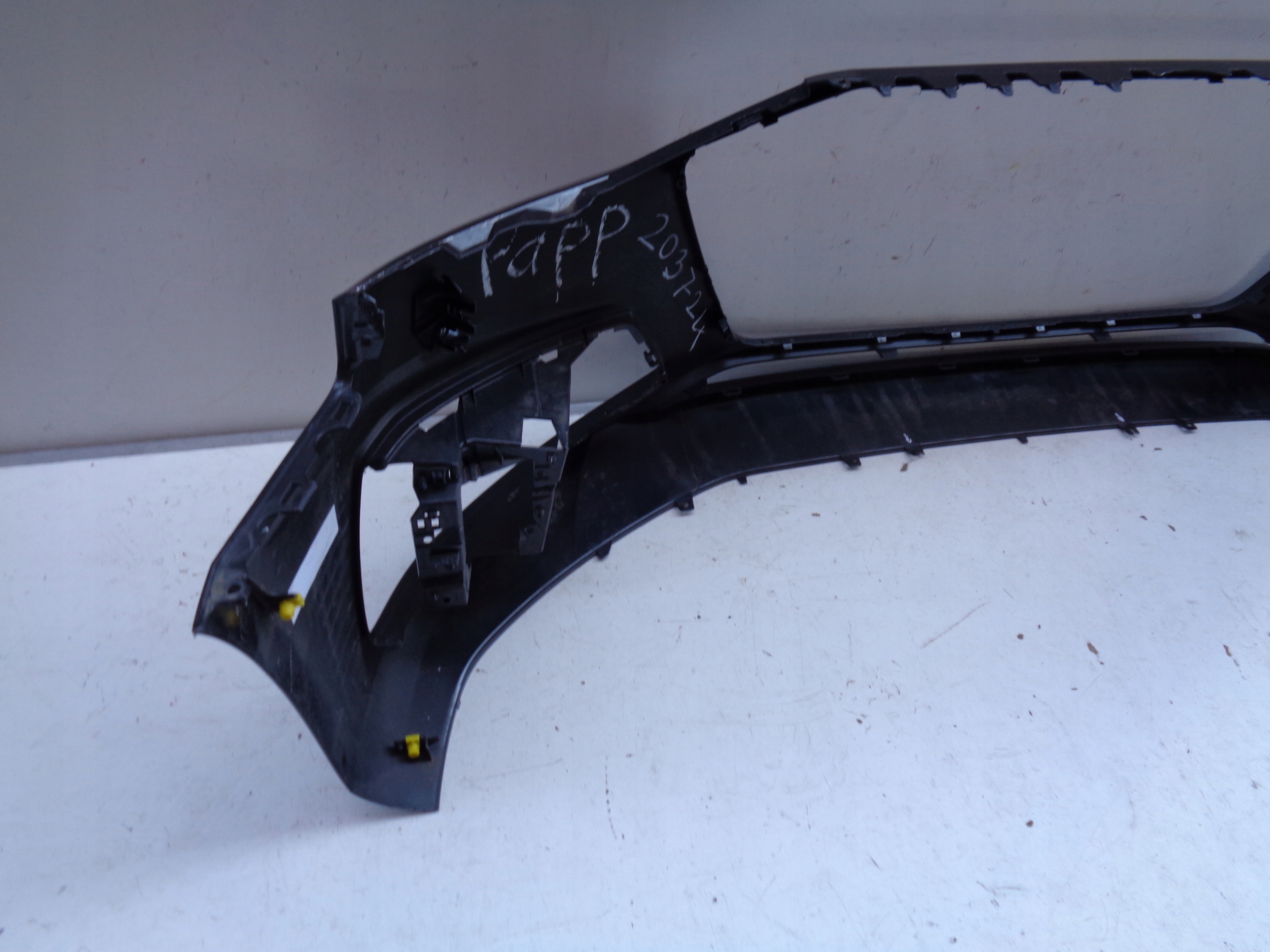 PREDNÝ NÁRAZNÍK AUDI A4 B9 8W 8W0 19- LIFT 36736