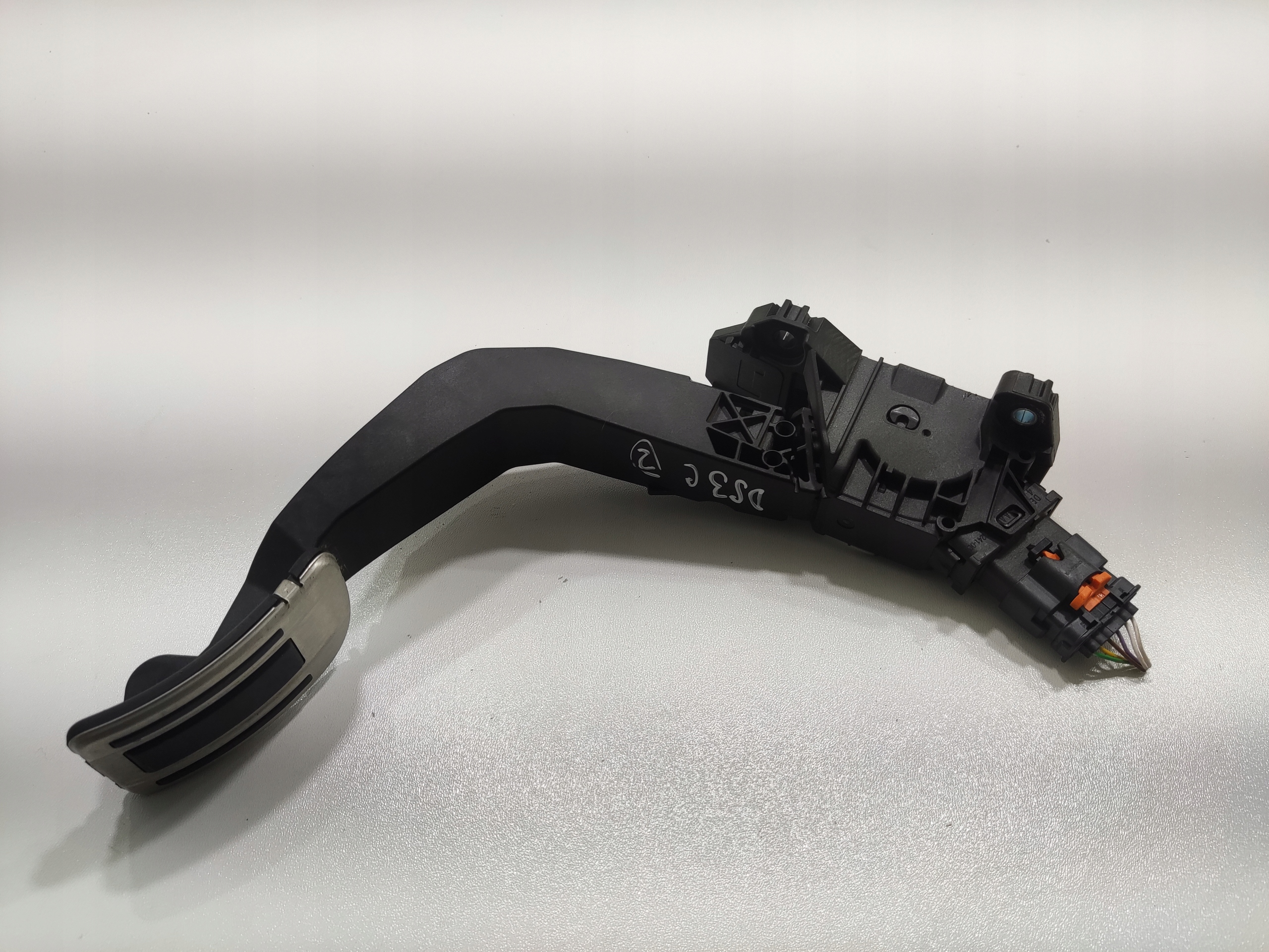 PLYNOVY PEDAL CITROEN DS 3 DS3 CROSSBACK 2019-2022 9837891880