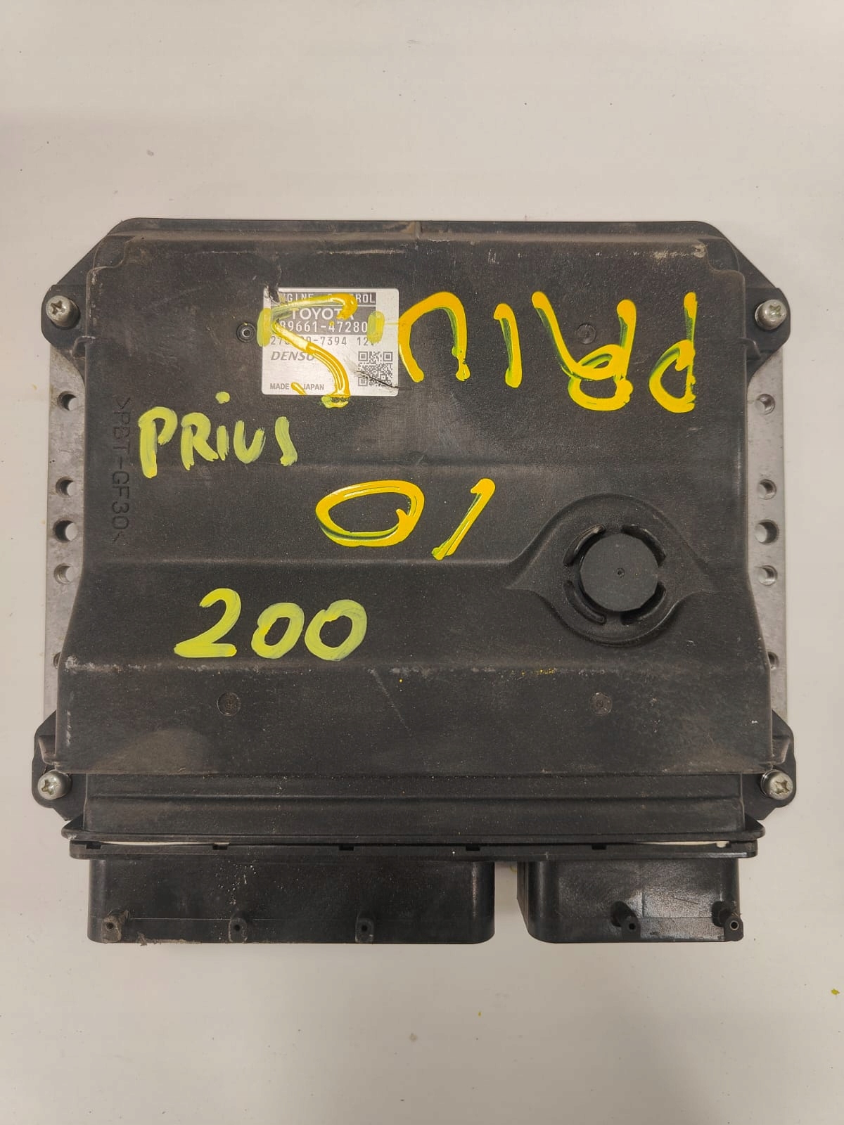 Toyota prius 275300-7394 89661-47280 RIADIACA JEDNOTKA MOTORA