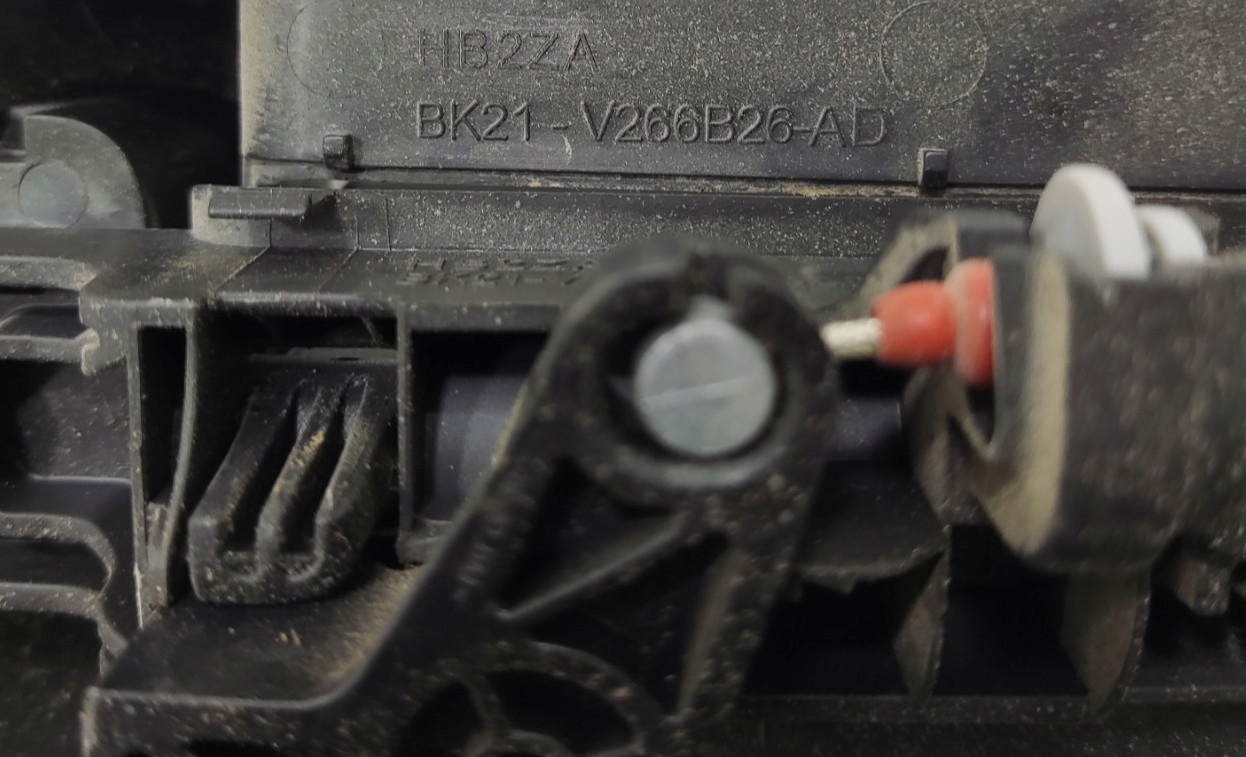 ZAMOK PRAVYCH POSUVNYCH DVERI FORD TRANSIT CUSTOM MK1 I BK2A-V26412-AA