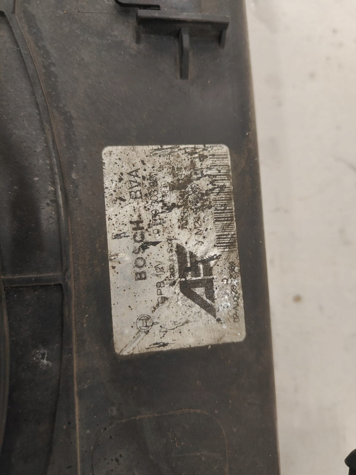 Seat Alhambra Sharan 0130303878 7m3 121207 b VENTILATOR CHLADICA VETRÁK