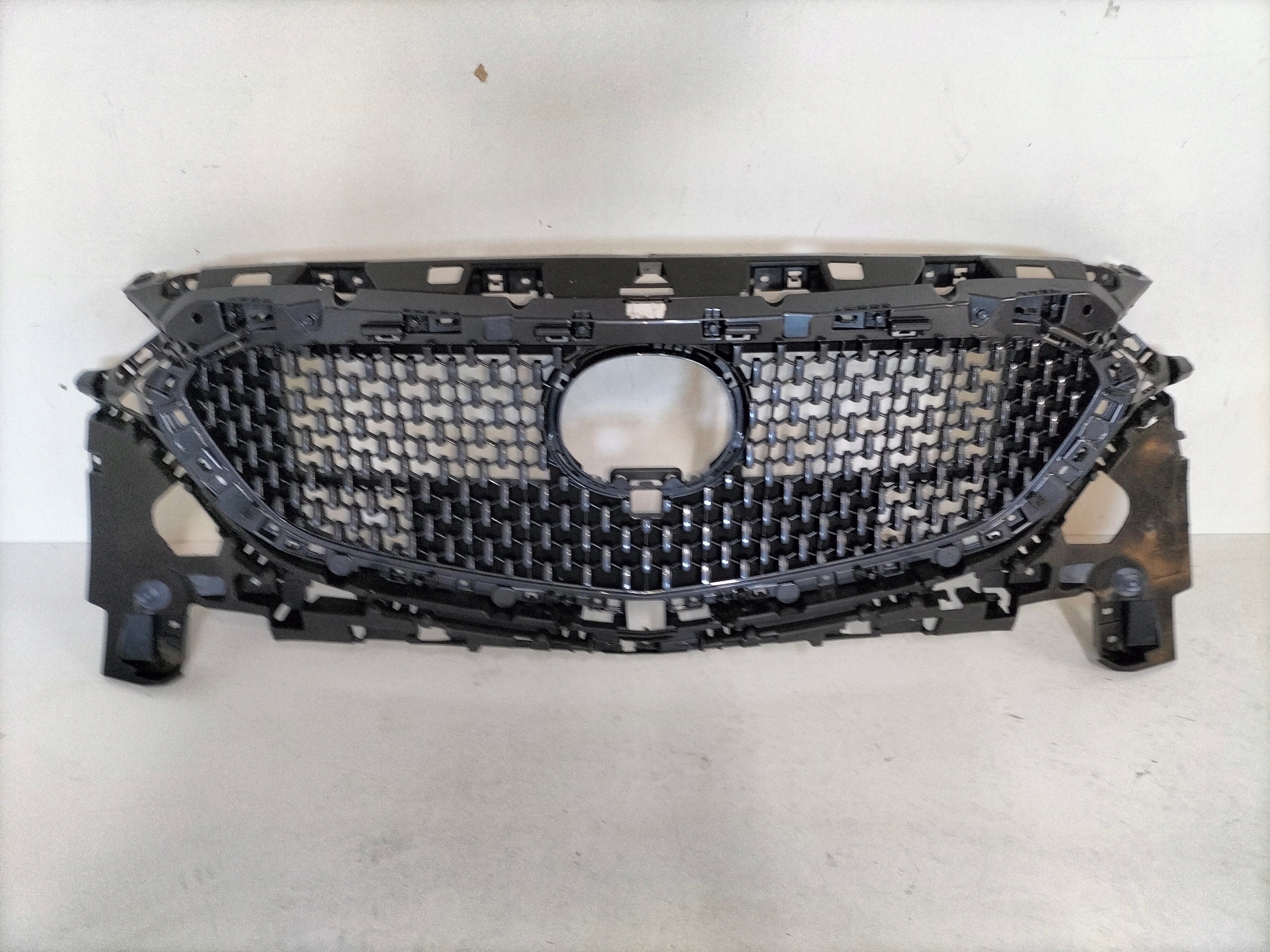 MRIEZKA LISTA MAZDA 6 GJ LIFT 18-