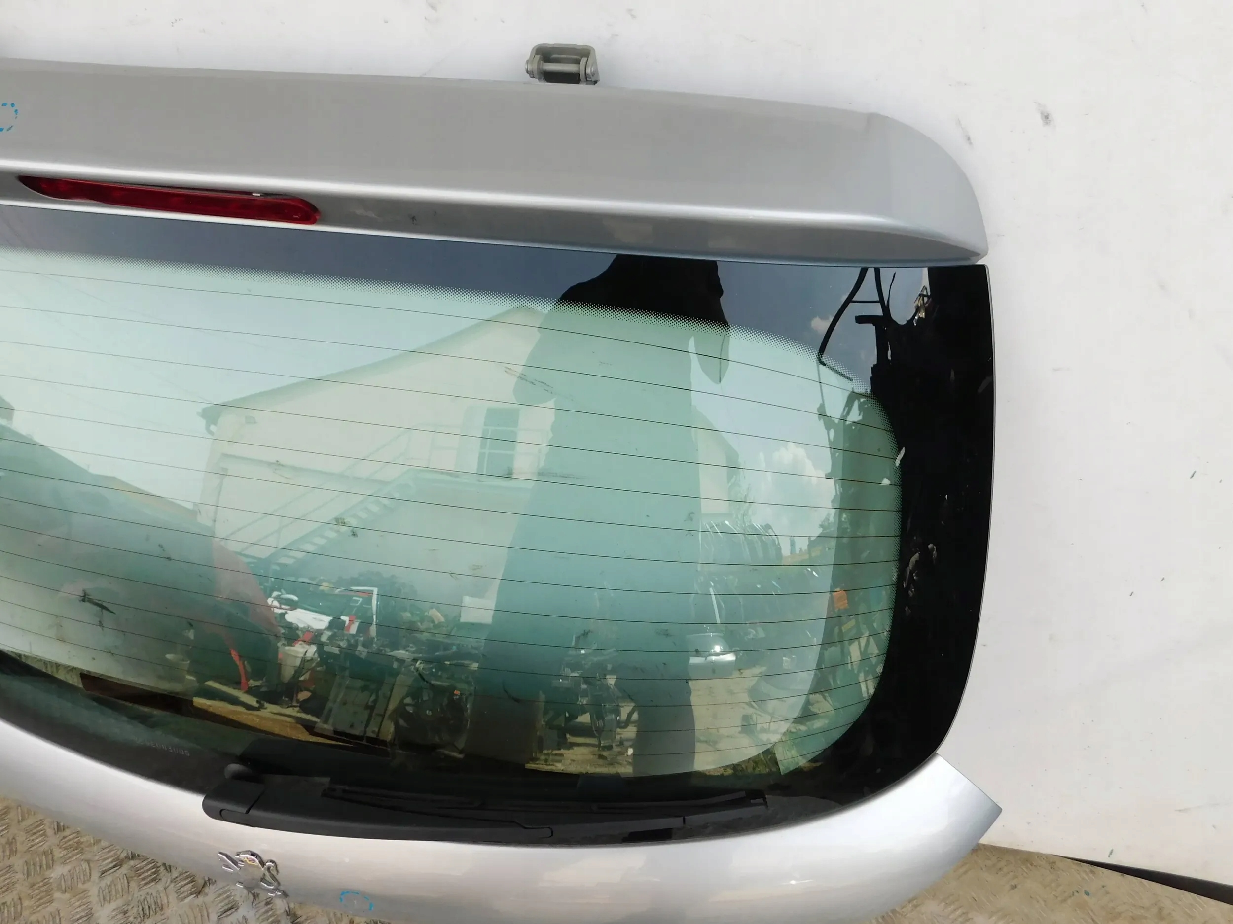 ZADNÁ KAPOTA PEUGEOT 207 HB