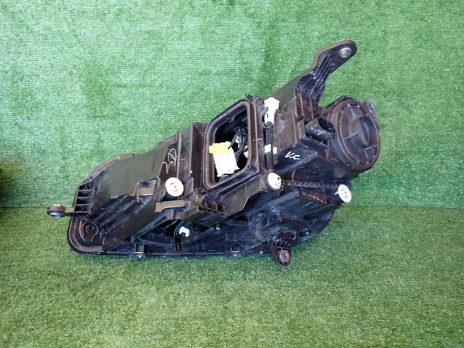 MERCEDES W167 167 GLE MULTIBEAM LED PRAVE PREDNE SVETLO A1679061700