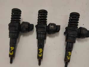 Volkswagen audi 1.9 tdi 038130073aj 0414720037 VSTREKOVACIA TRYSKA VSTREKOVAC TRYSKAWACZ Volkswagen audi 1.9 tdi 038130073aj 0414720037 VSTREKOVACIA TRYSKA VSTREKOVAC TRYSKAWACZ