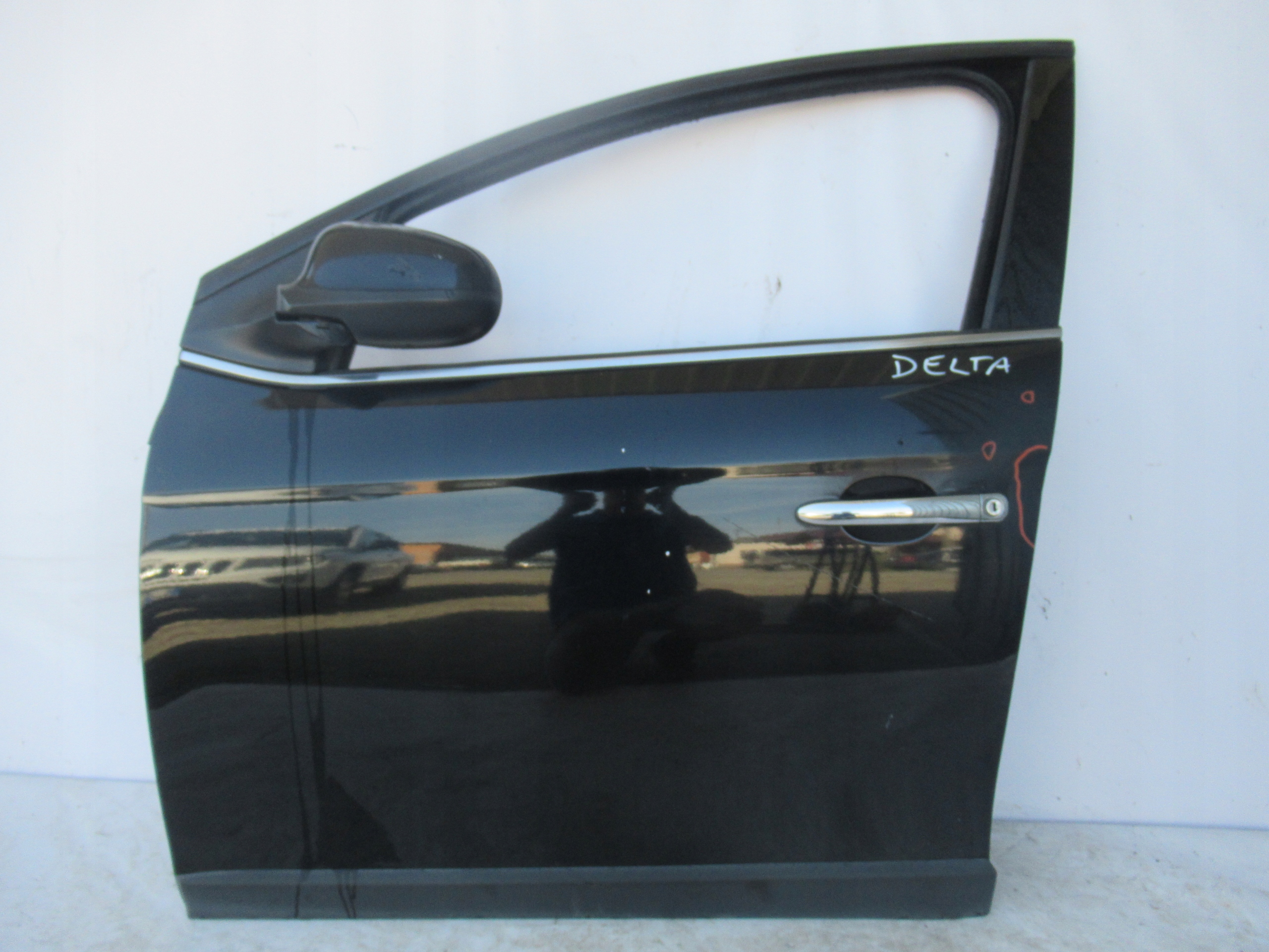 ĽAVÉ PREDNÉ DVERE LANCIA DELTA III 08-