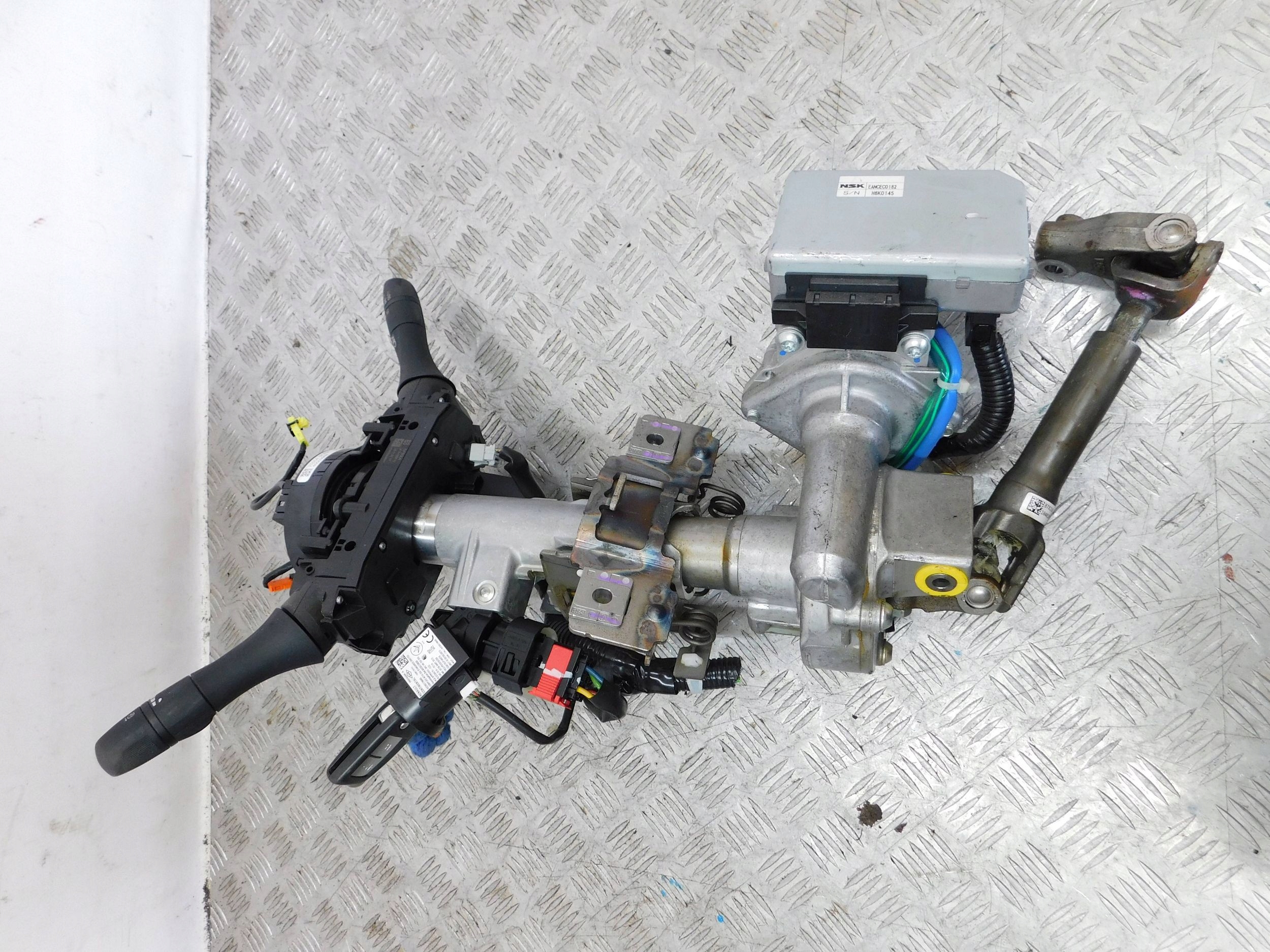 ELEKTRICKÉ SERVOČERPADLO NISSAN MICRA K14 488105FA6A