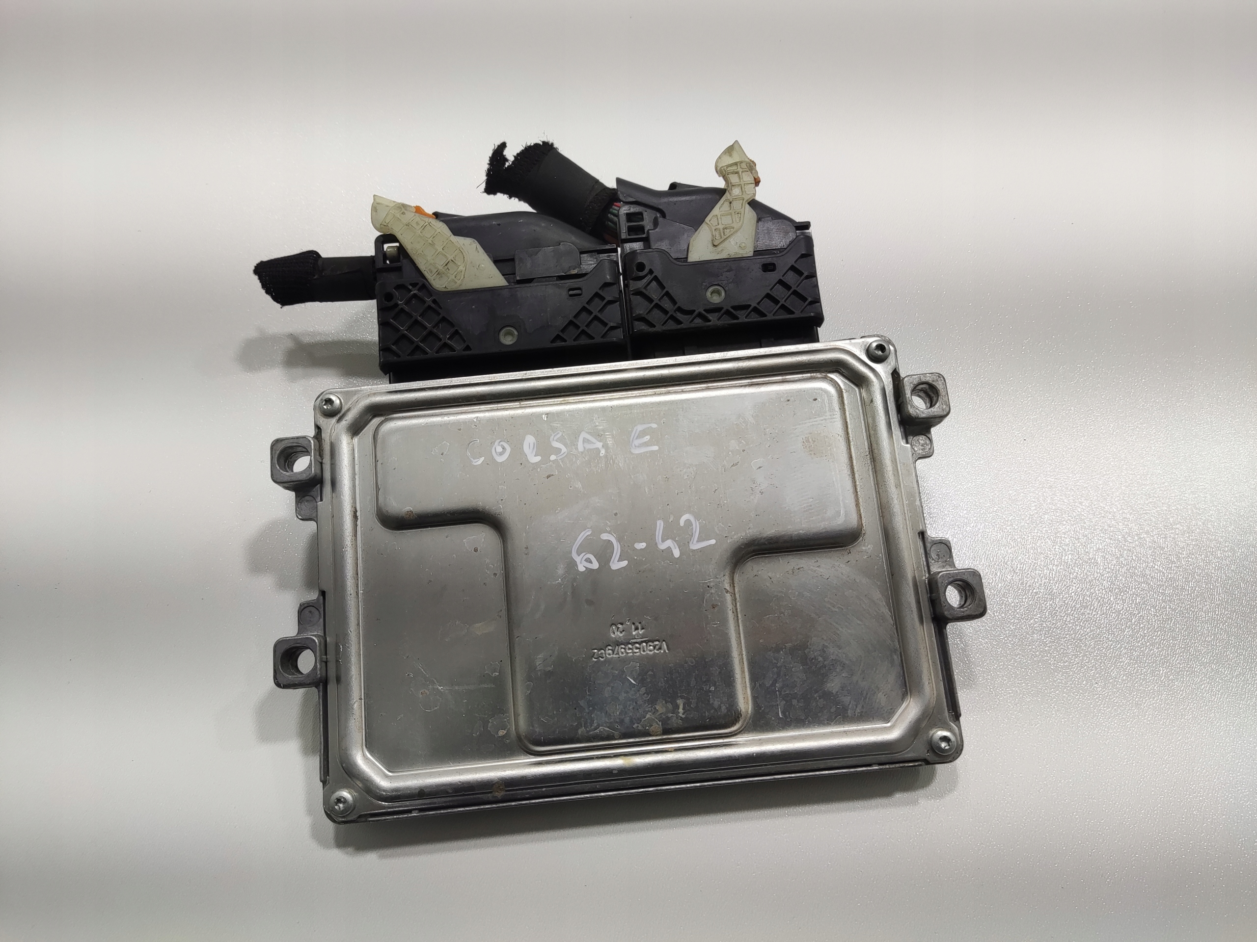 RIADIACA JEDNOTKA MOTORA OPEL E-CORSA CORSA F ELECTRIC 9841150580 2019-24